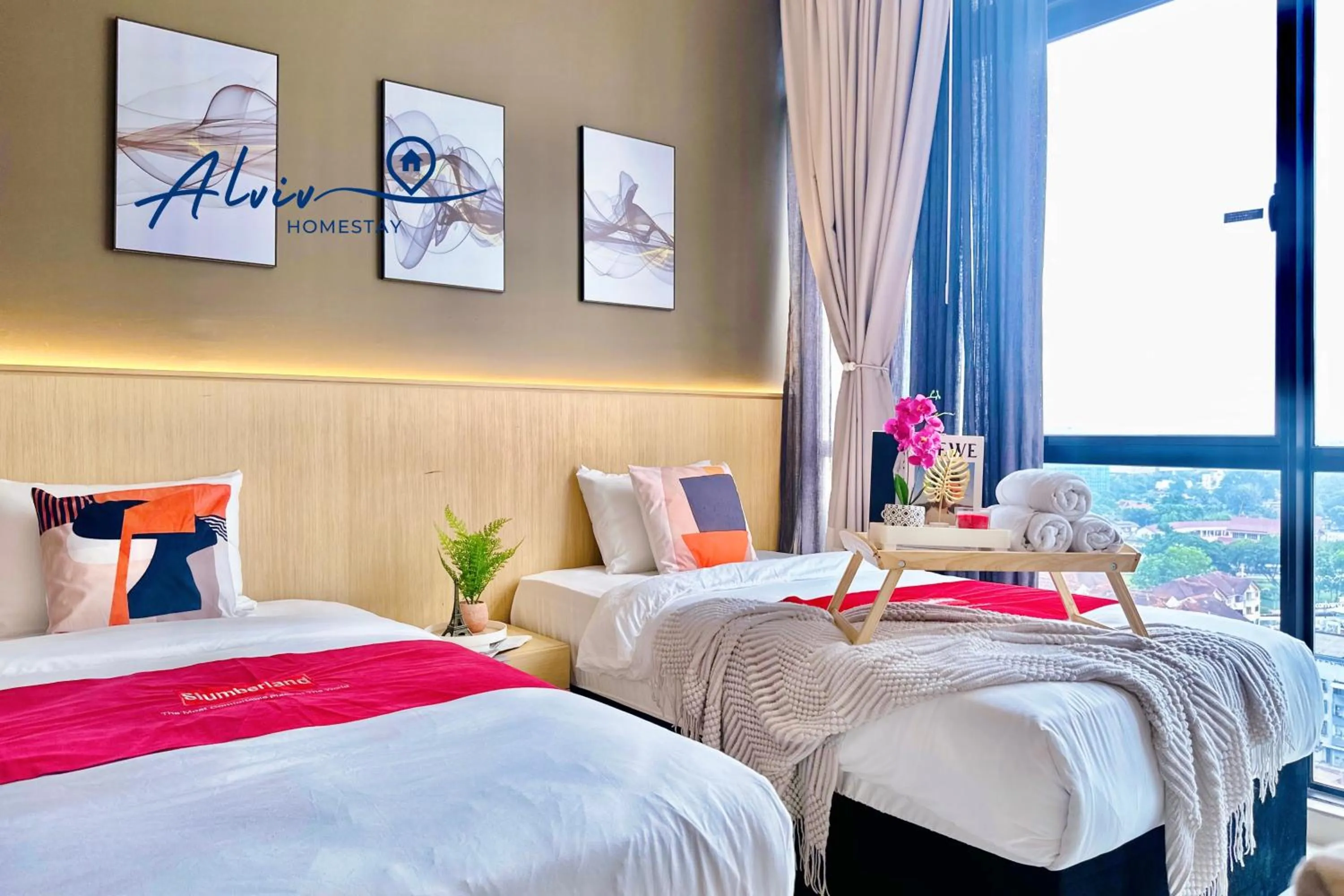 Bedroom, Bed in Alviv 99 Suites I Family Suite I 4-7 pax I 5minsMelakaCruise I JonkerSt