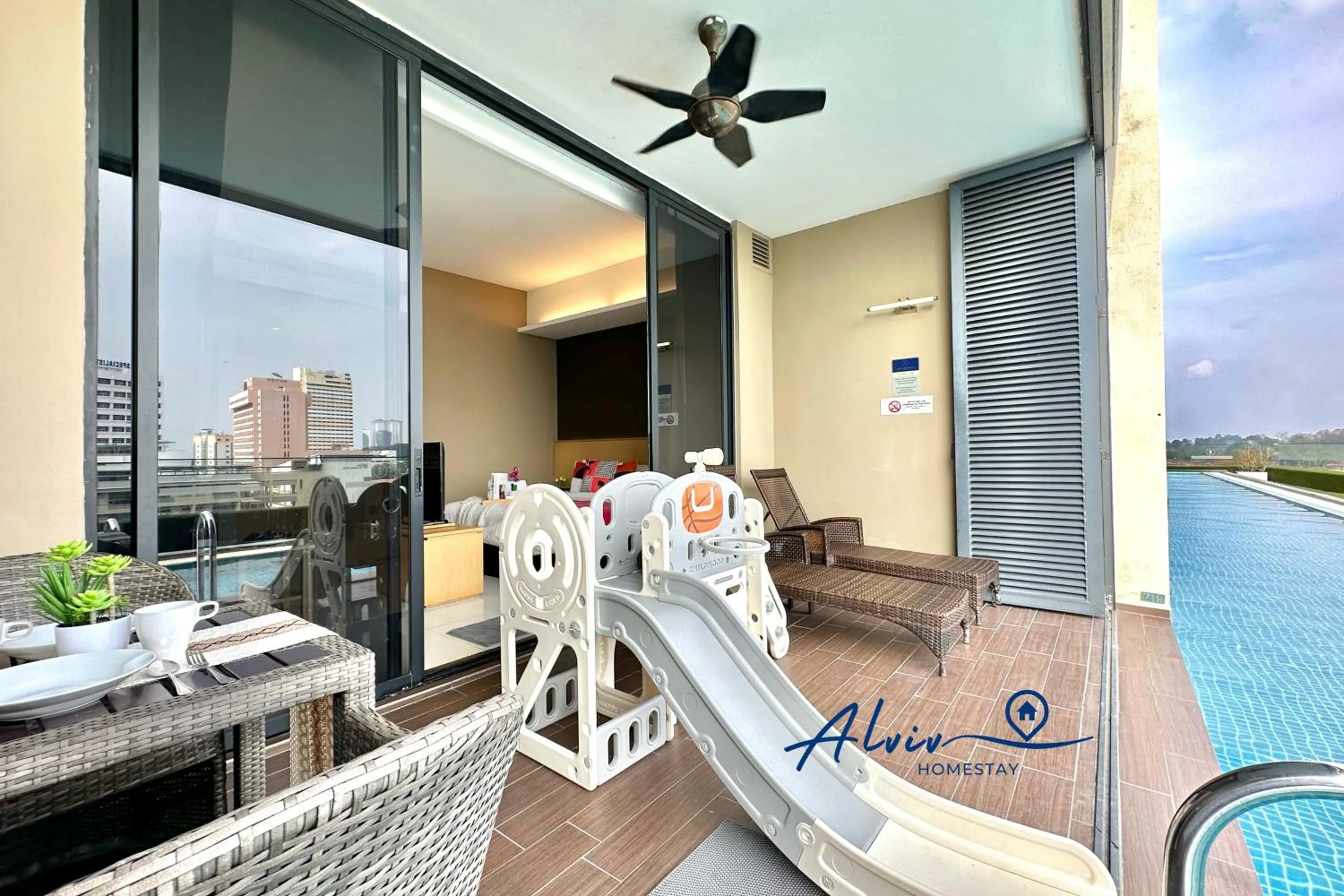 Pool view in Alviv 99 Suites I Family Suite I 4-7 pax I 5minsMelakaCruise I JonkerSt