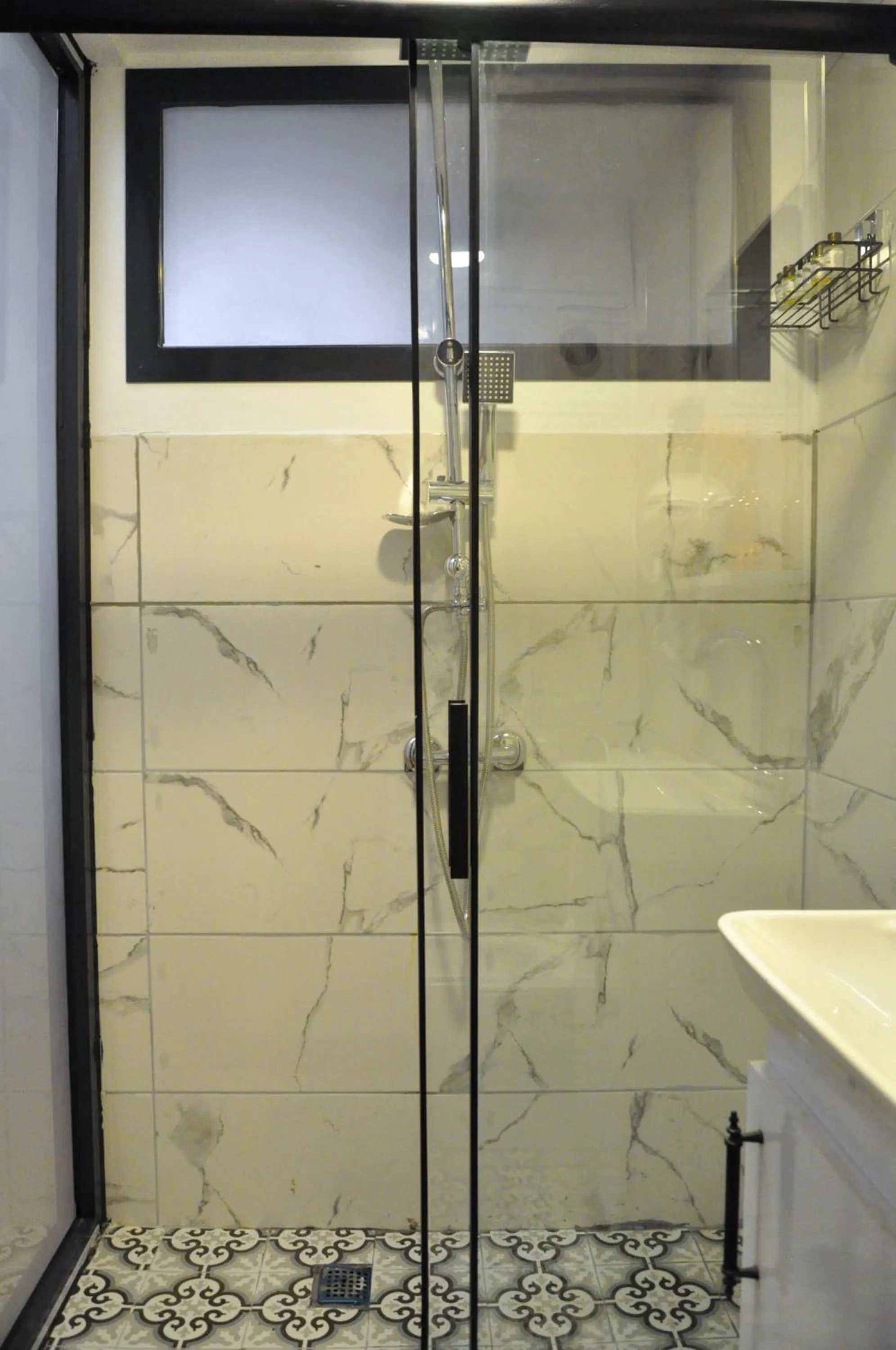 Shower in Golden Door Hotel