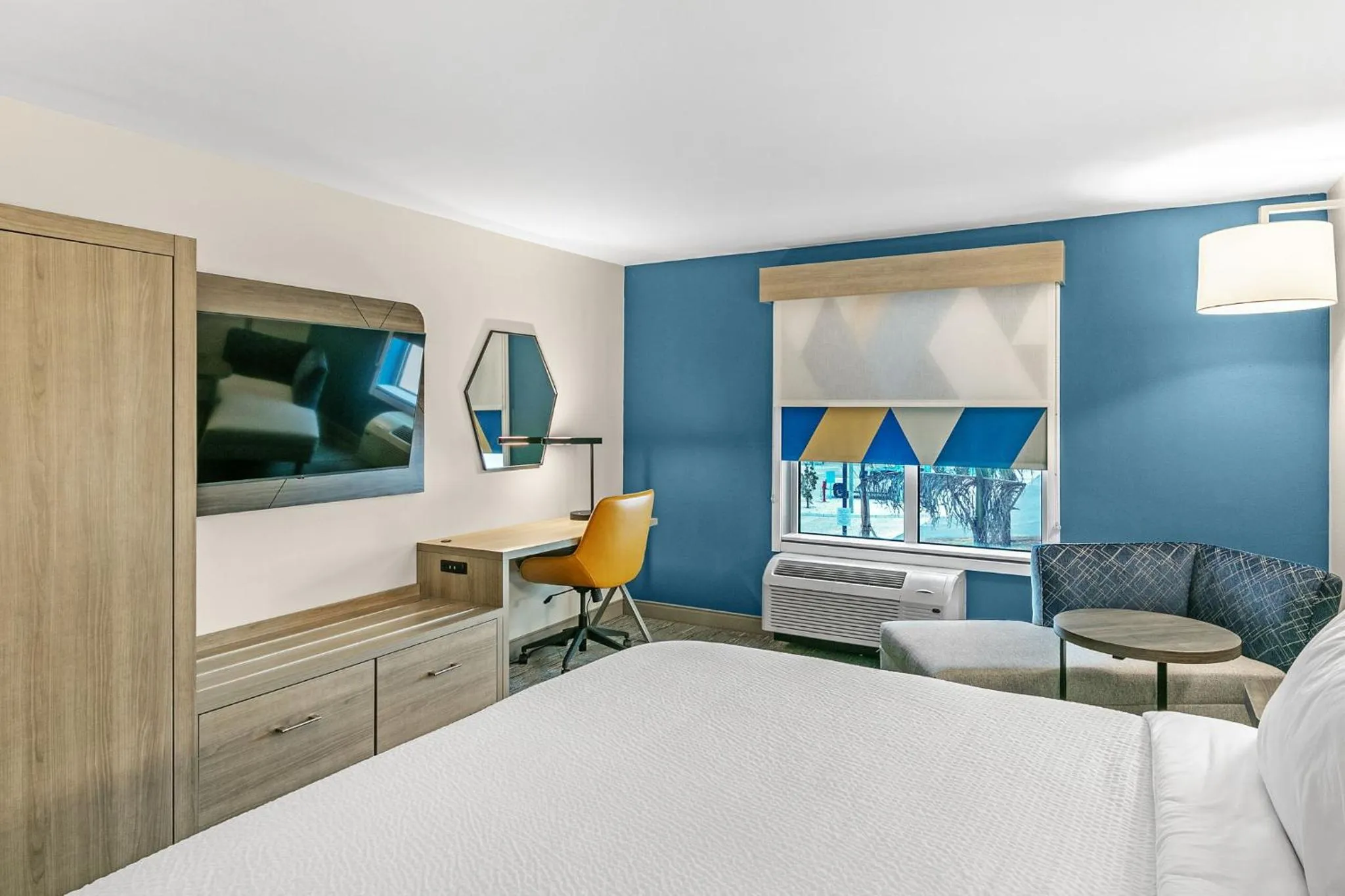 Bed in Holiday Inn Express and Suites - Nokomis - Sarasota South