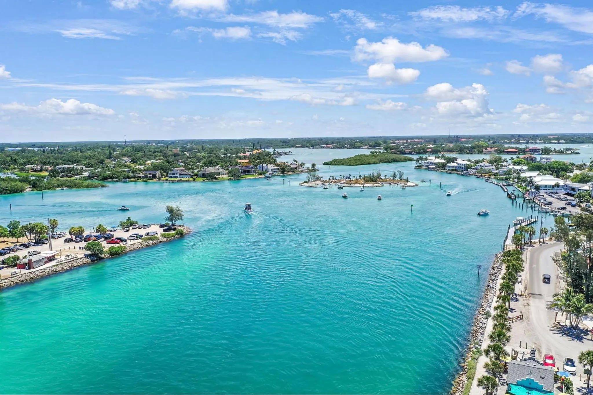 Nearby landmark in Holiday Inn Express and Suites - Nokomis - Sarasota South