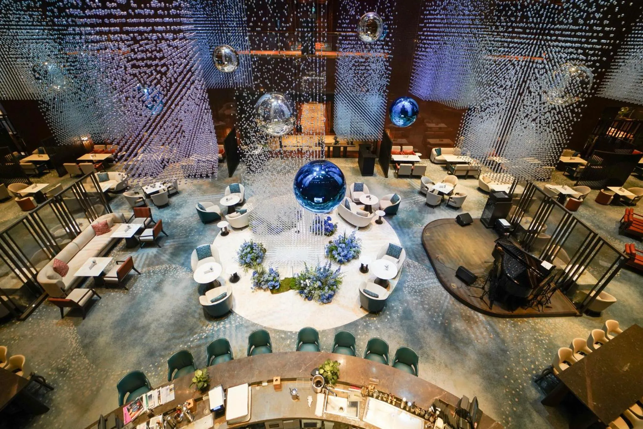 Lounge or bar in Grand InterContinental Seoul Parnas by IHG