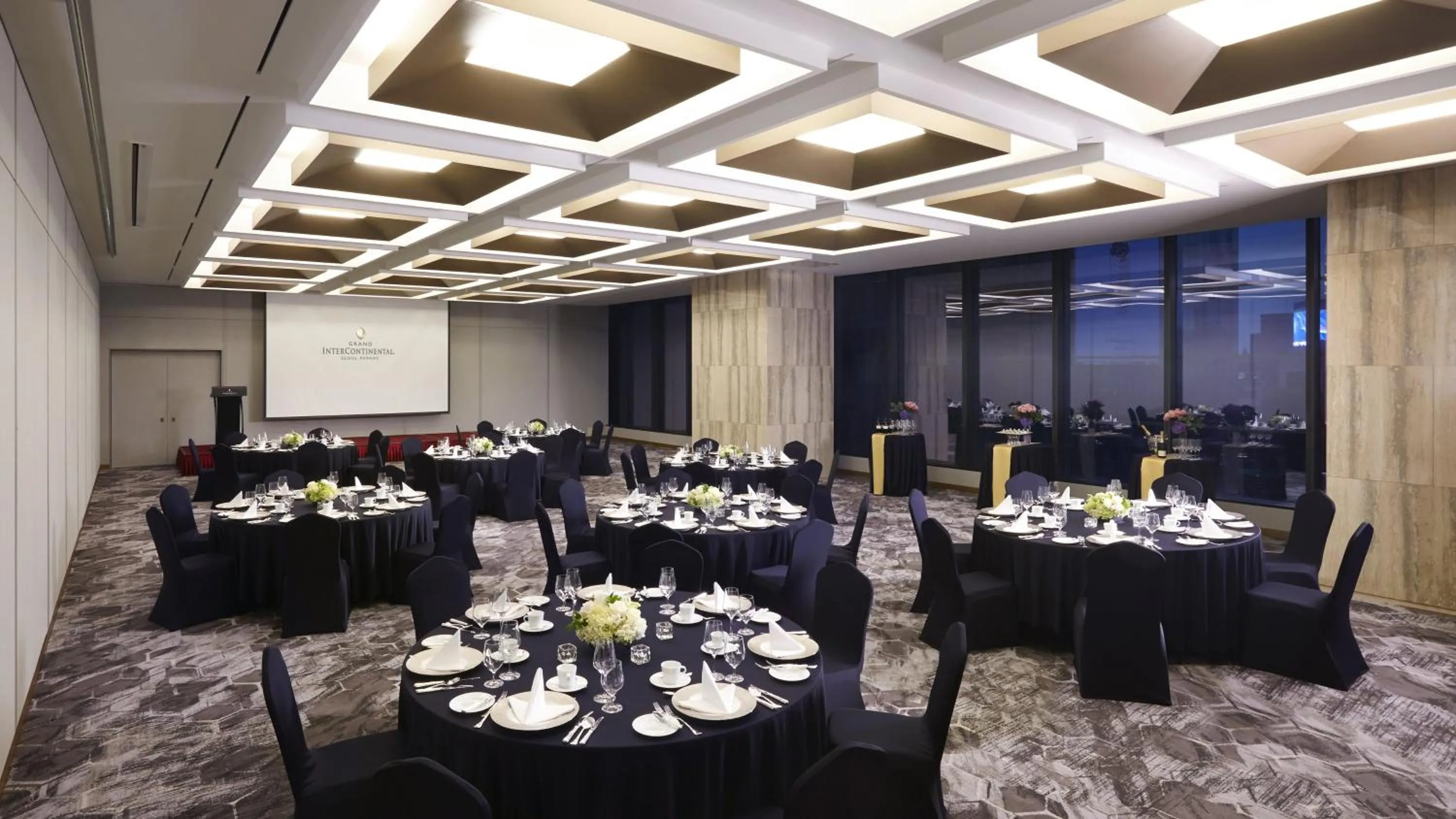 Meeting/conference room in Grand InterContinental Seoul Parnas by IHG