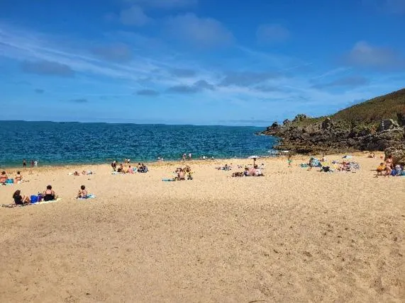 Nearby landmark in La Fée des Greves