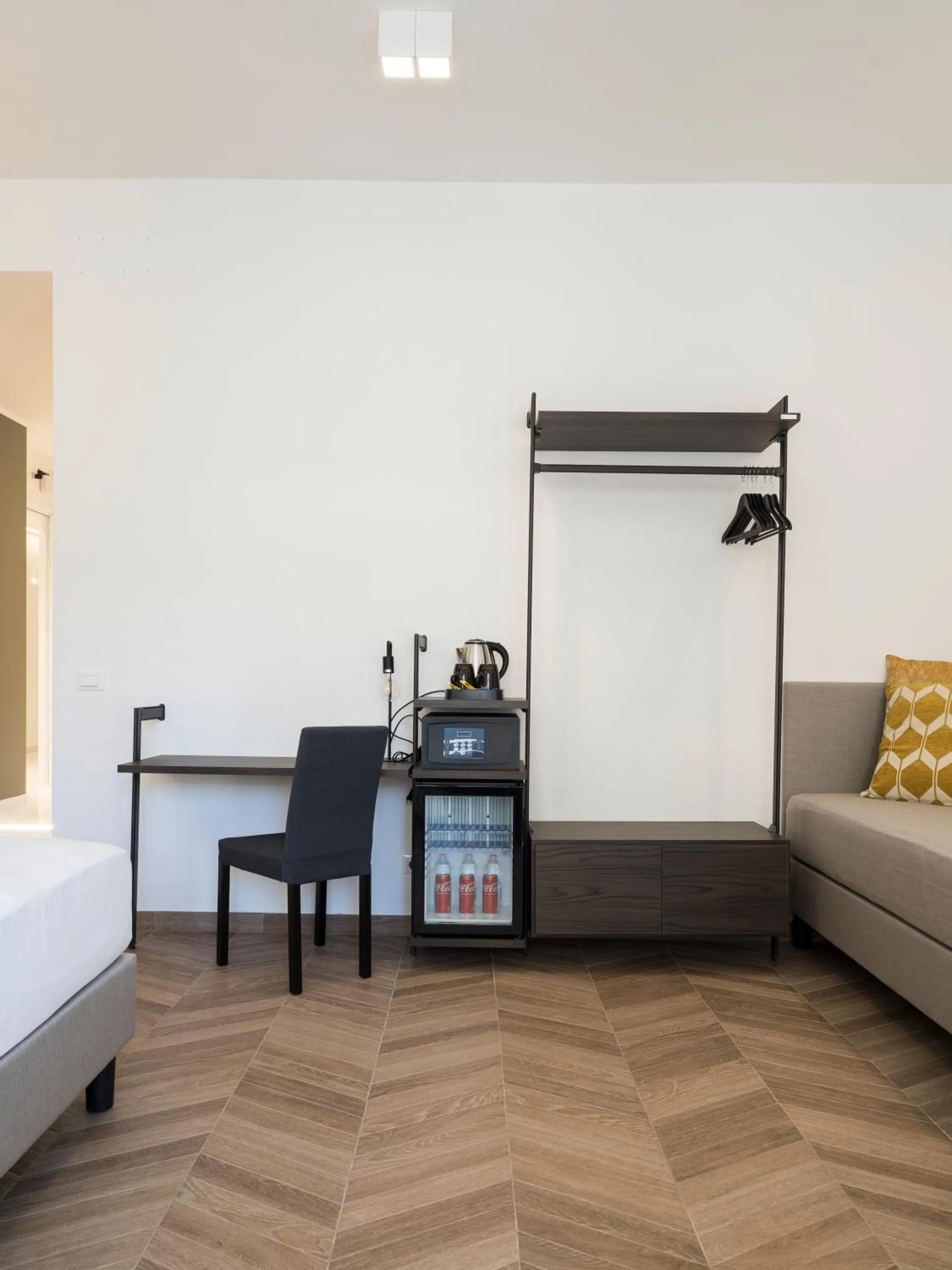 Bed in Savoia Rooms Roma