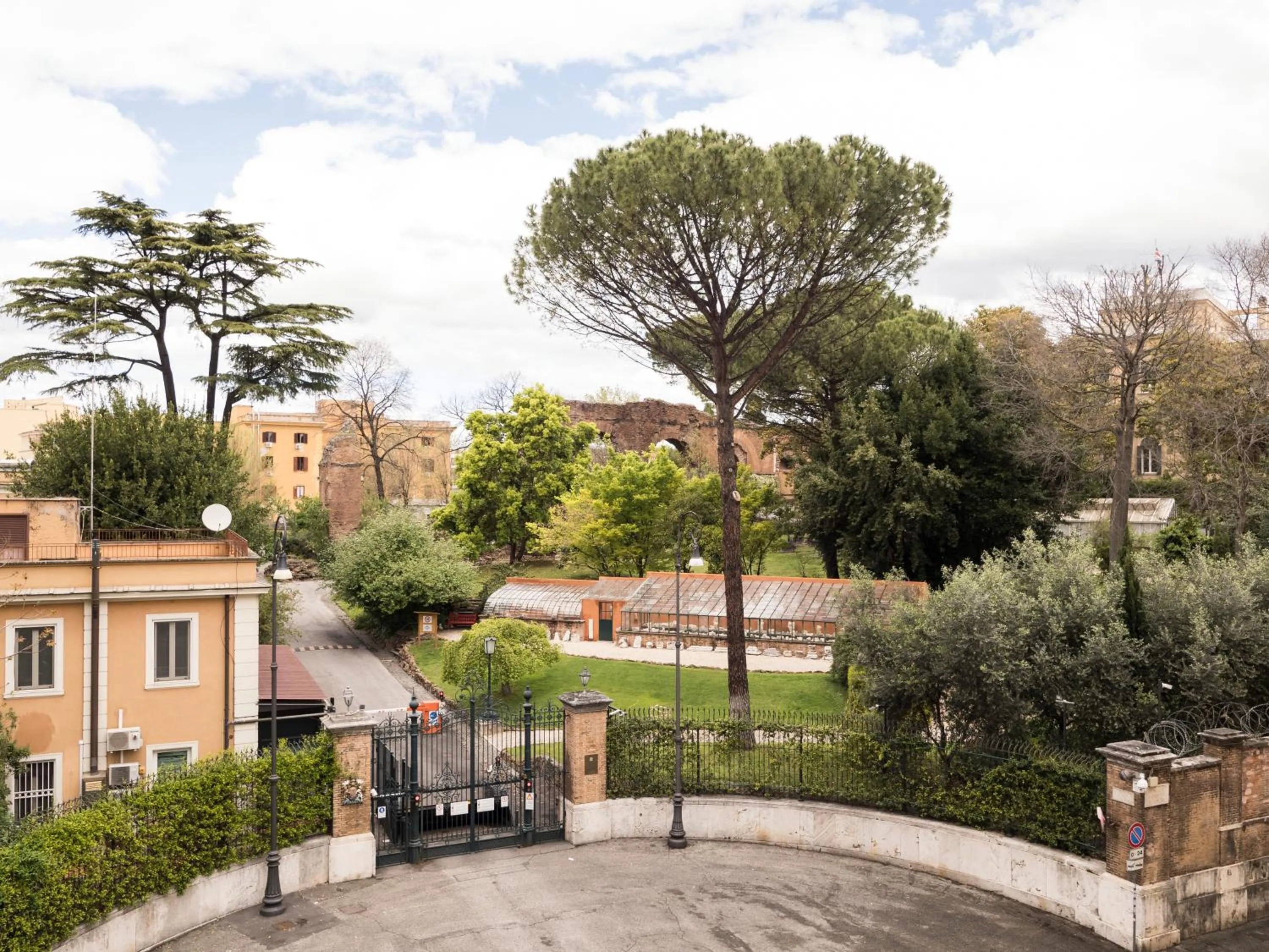 Nearby landmark in Savoia Rooms Roma