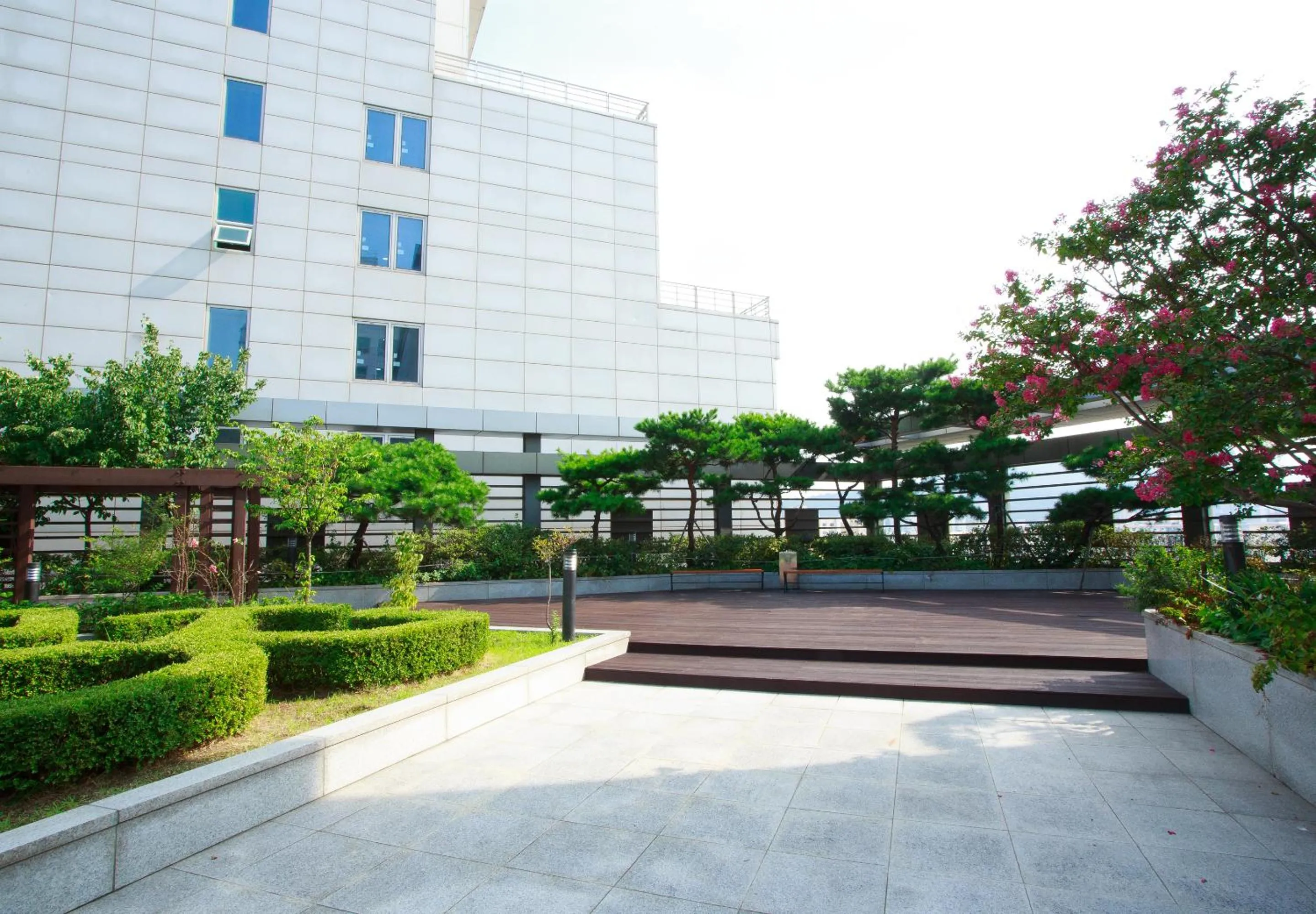 Garden in Gangnam Artnouveau City