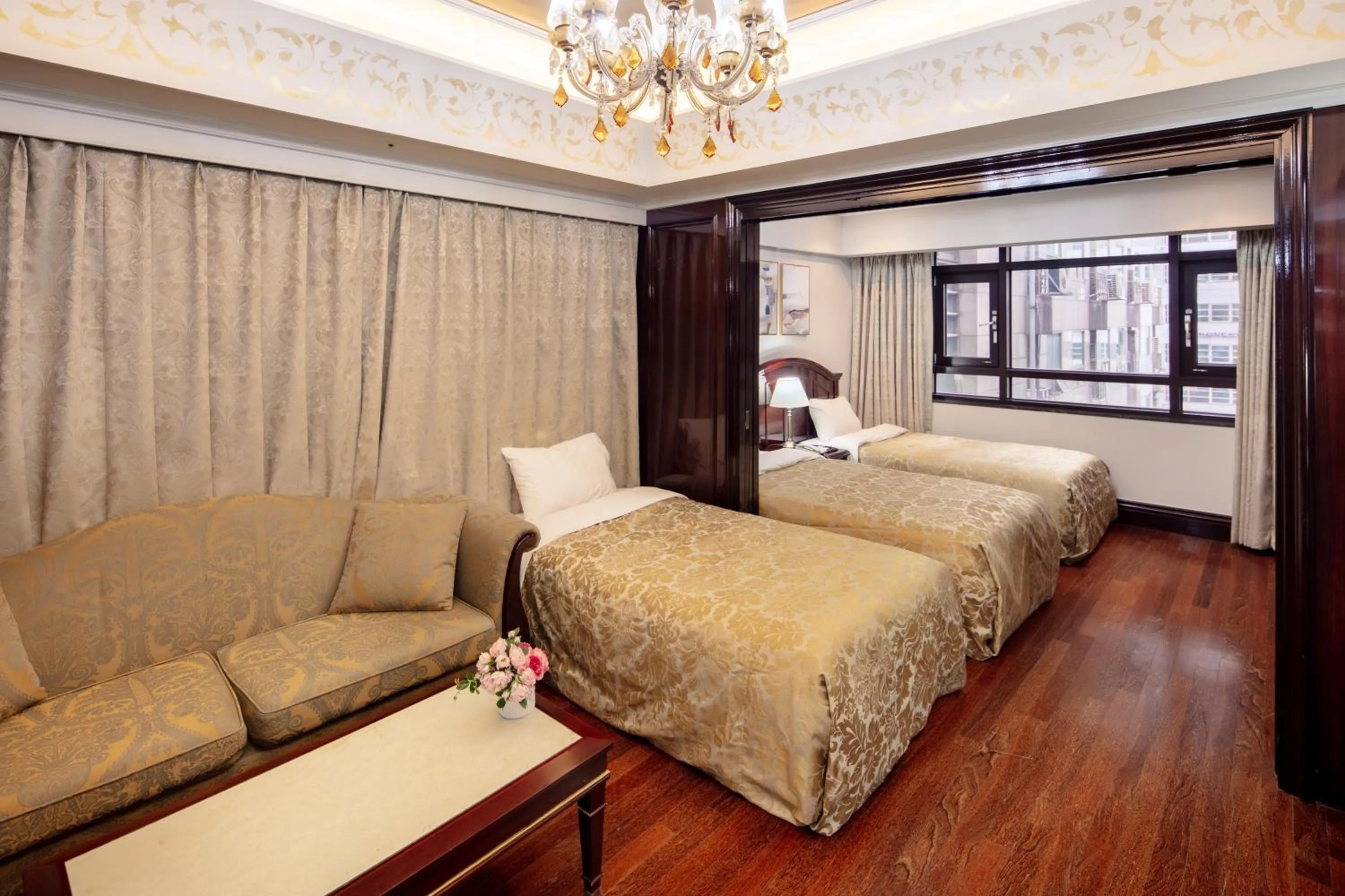 Bed in Gangnam Artnouveau City