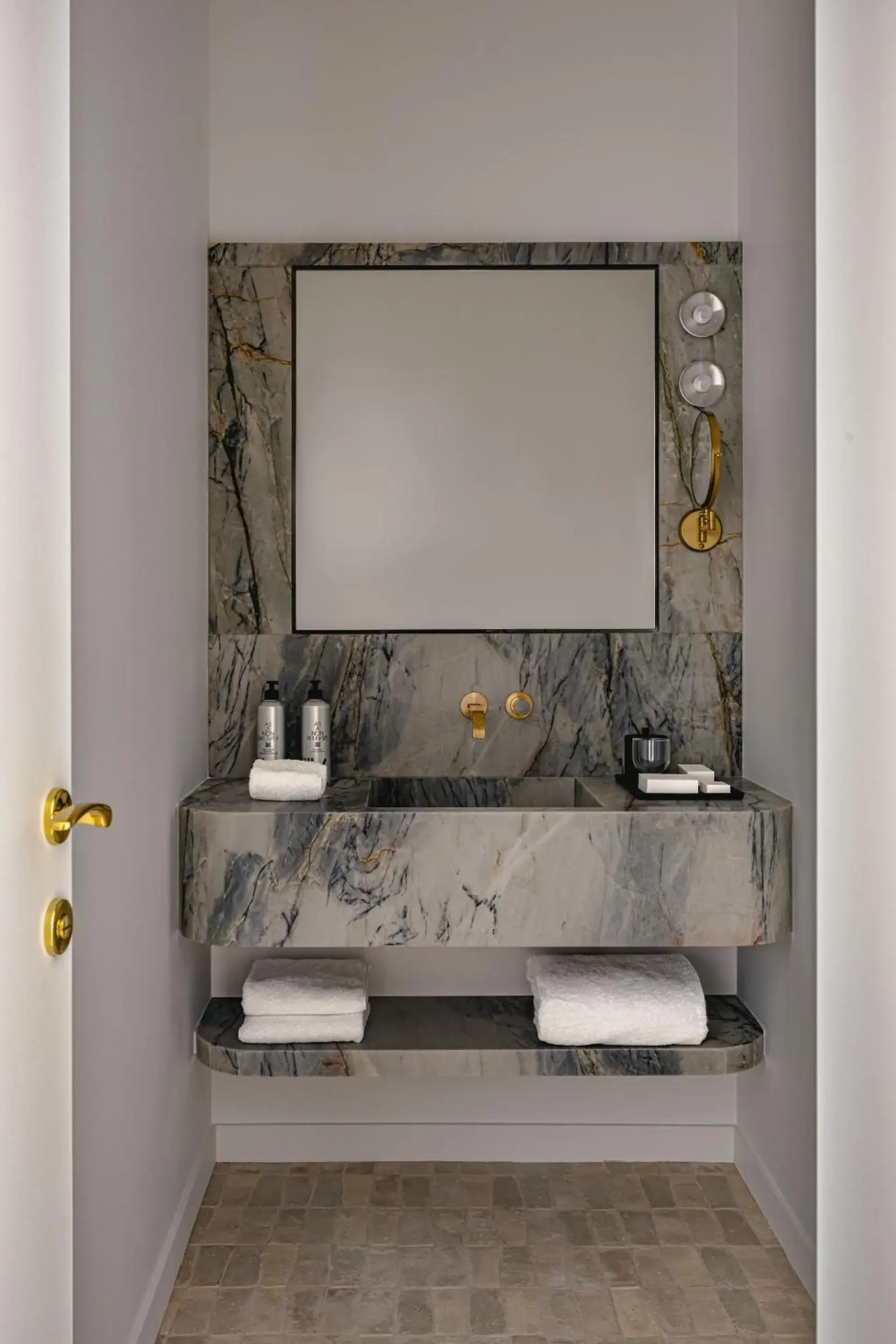 Junior Suite in 1.75 Paris La Source Junior Suite in 1.75 Paris La Source