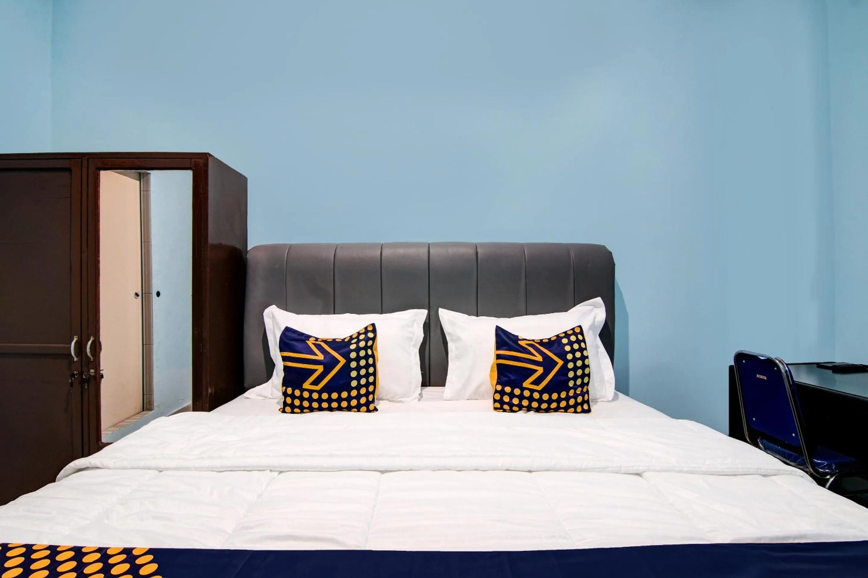 Bedroom, Bed in Hotel O Pondok Mulia Syariah