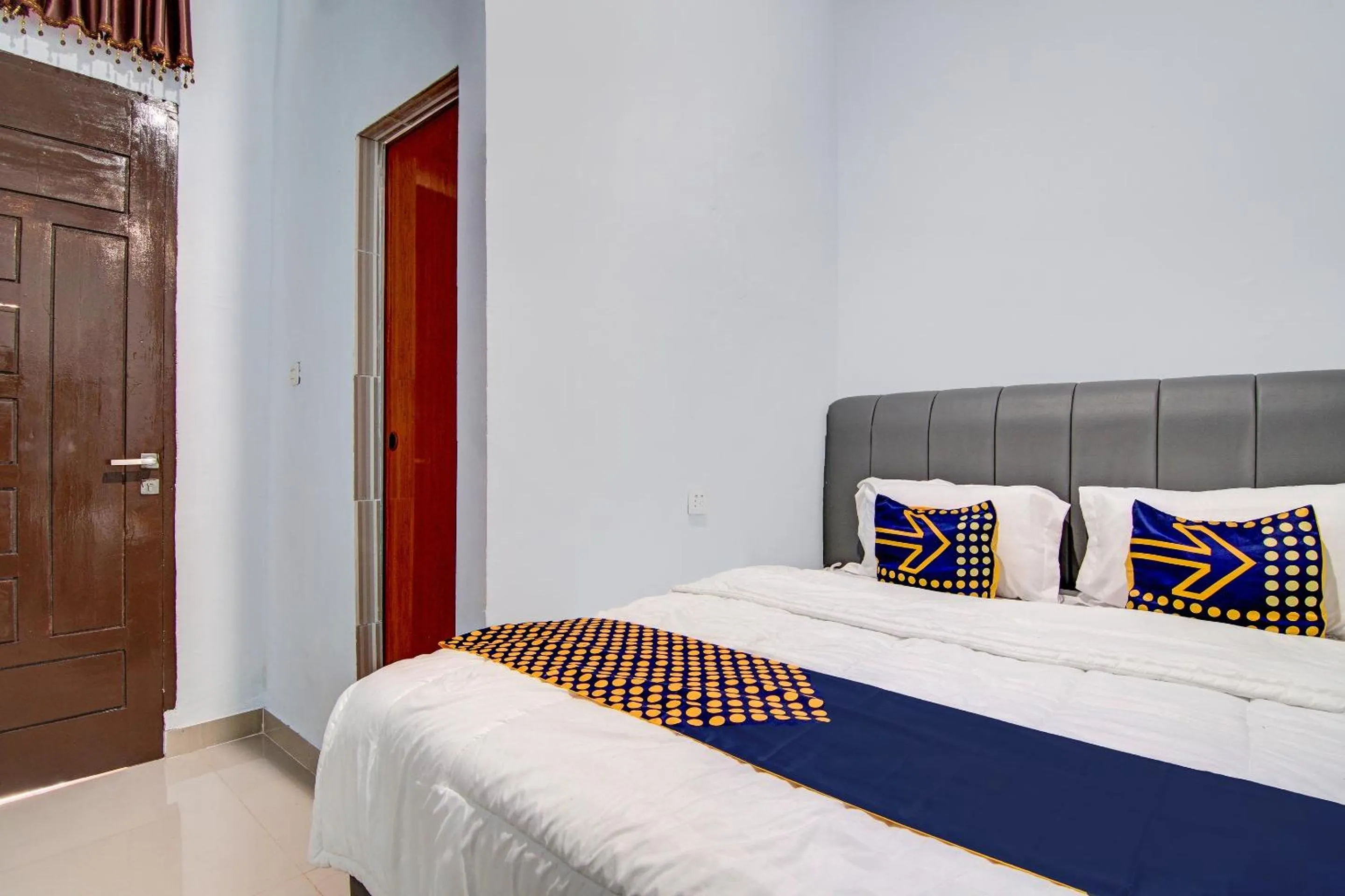 Bedroom, Bed in Hotel O Pondok Mulia Syariah