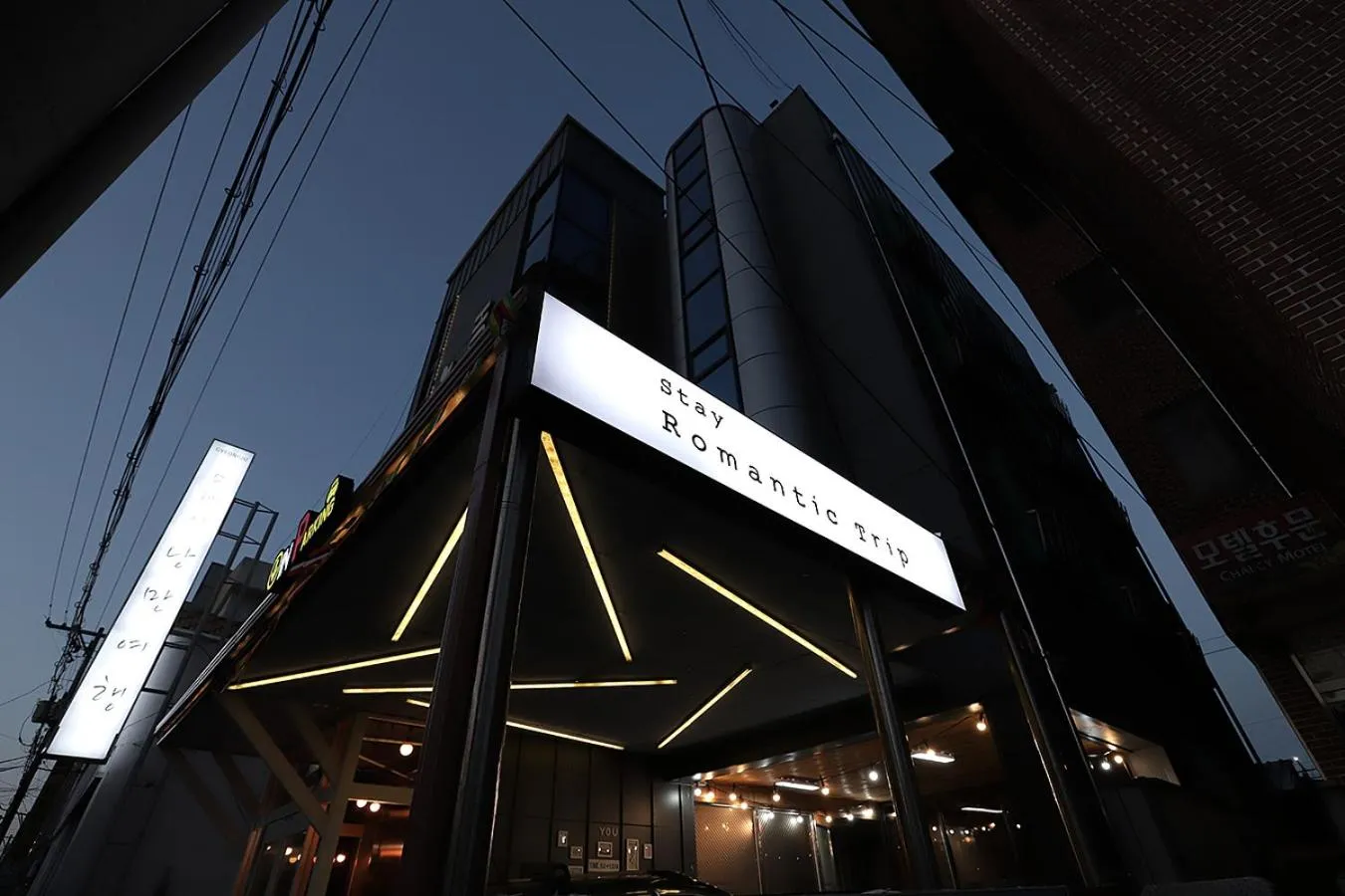 Property building in Stay RomanticTrip_Hostel