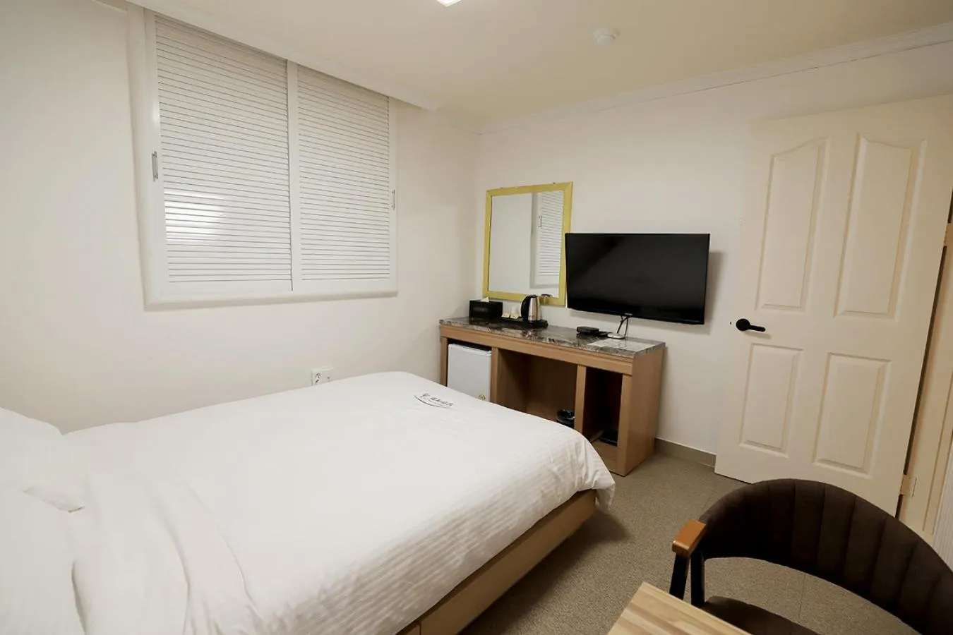 Bedroom, Bed in Stay RomanticTrip_Hostel