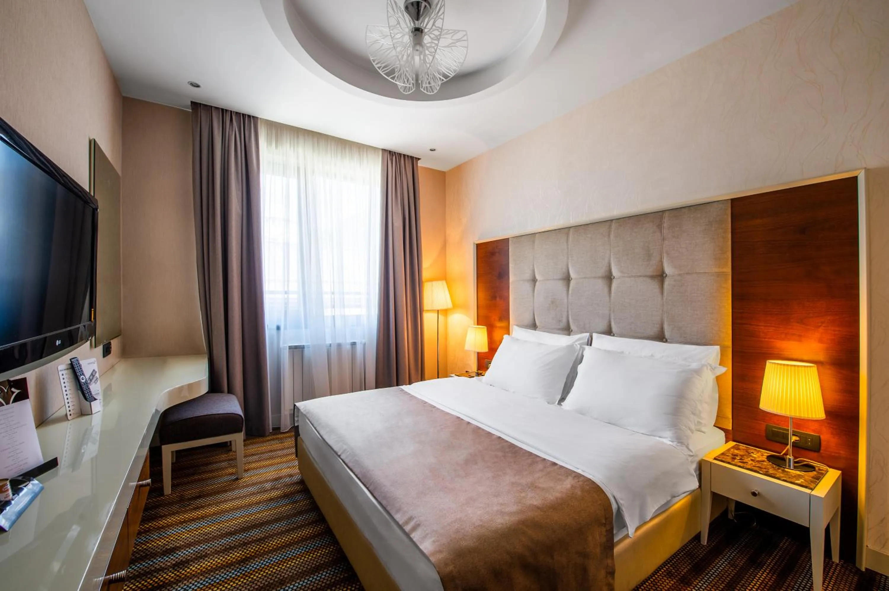 Bed in CRYSTAL Hotel Belgrade