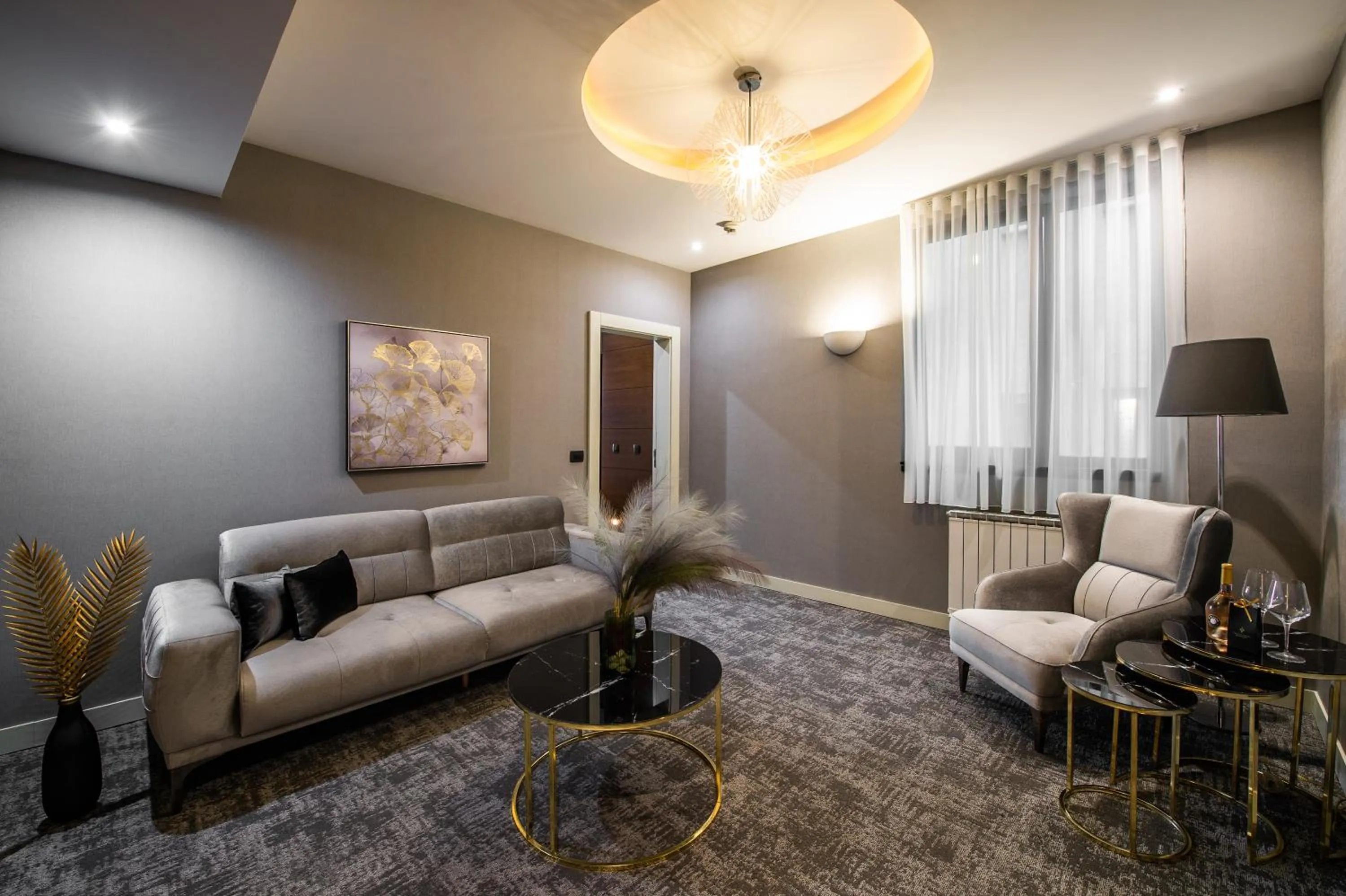 Living room in CRYSTAL Hotel Belgrade