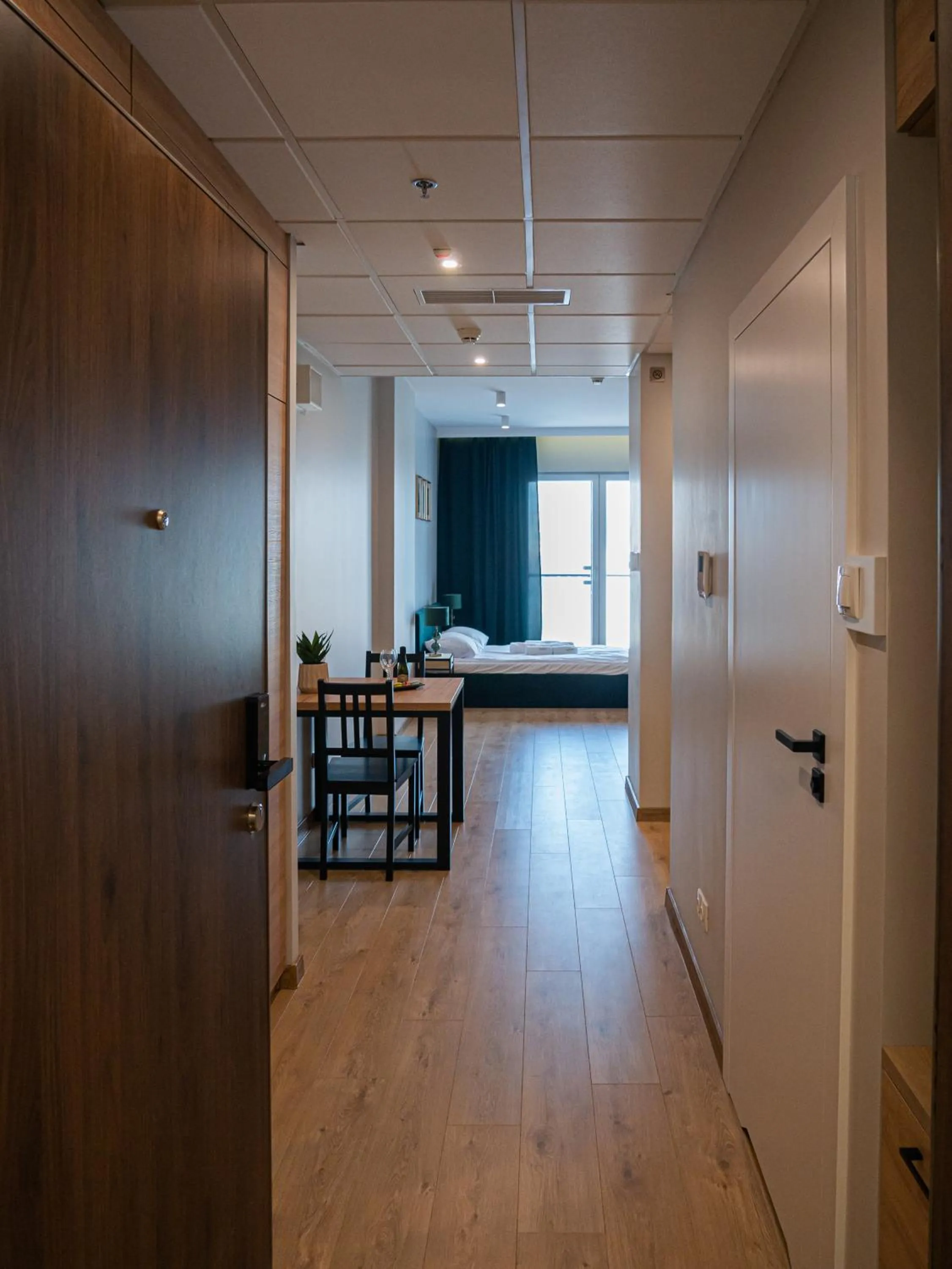 wardrobe in Warsview Apartments