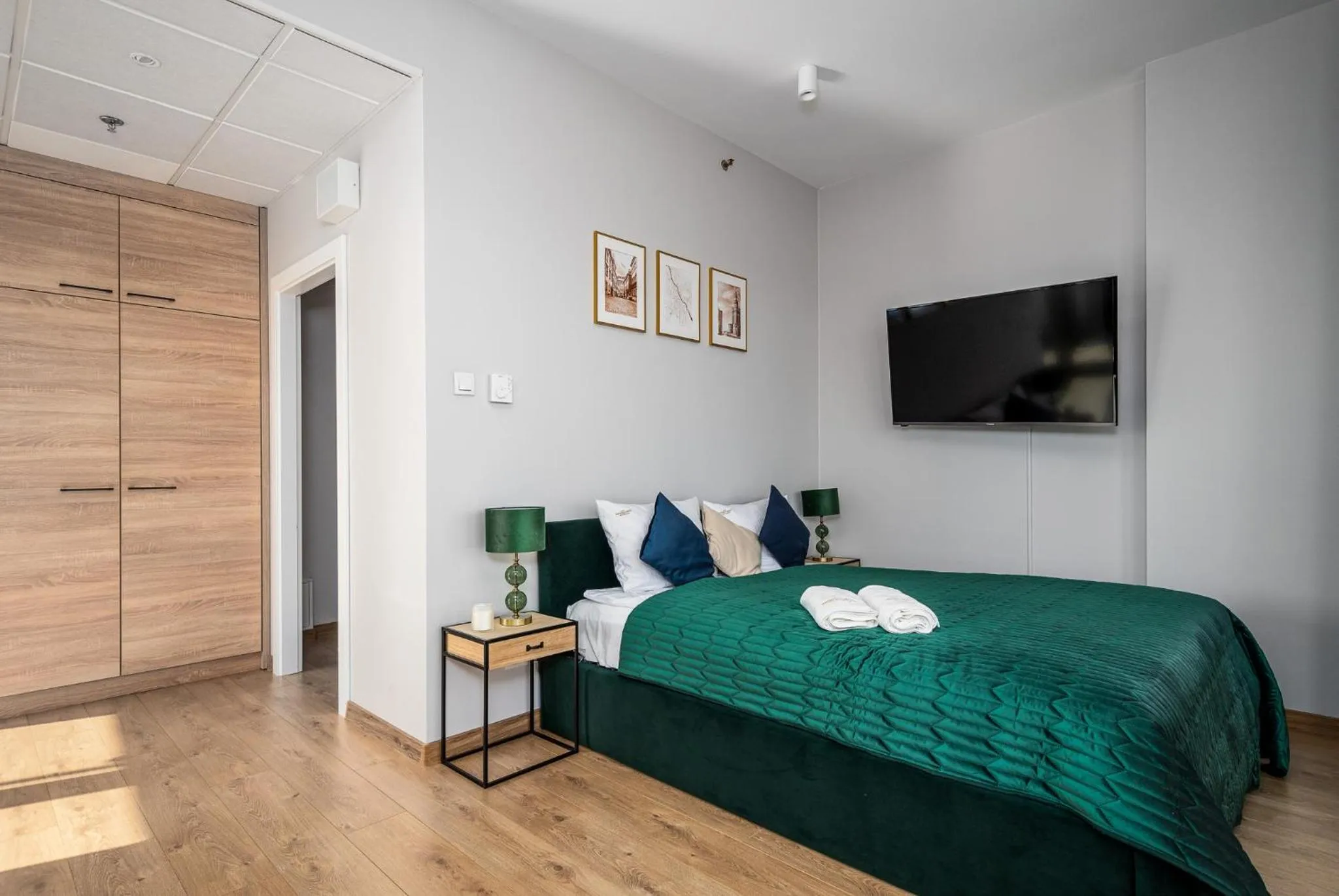 Bed in Warsview Apartments