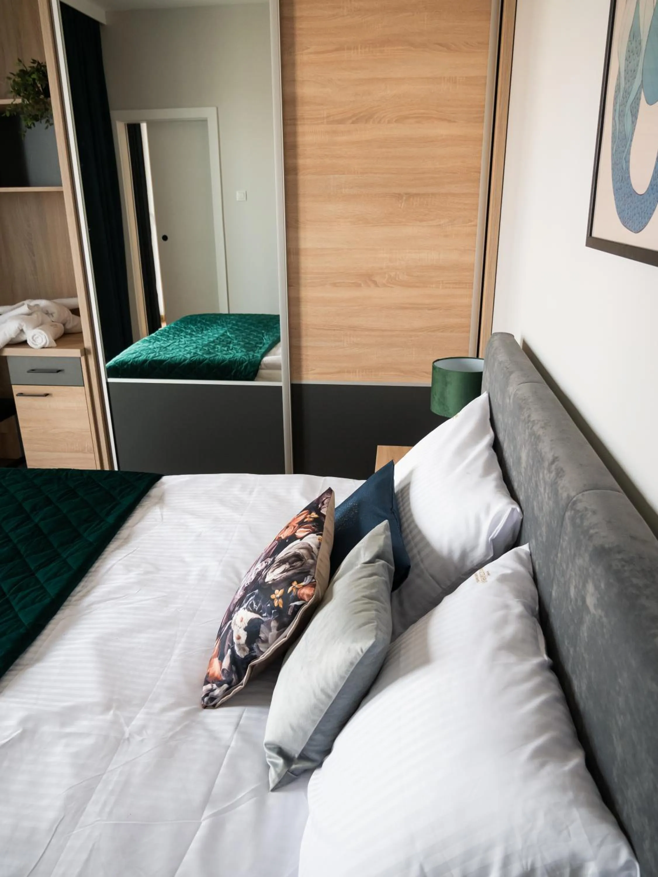 Bed in Warsview Apartments