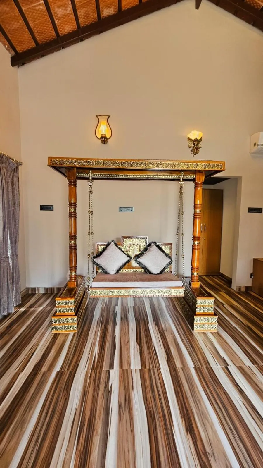 Photo of the whole room, Bed in Le Yercaud