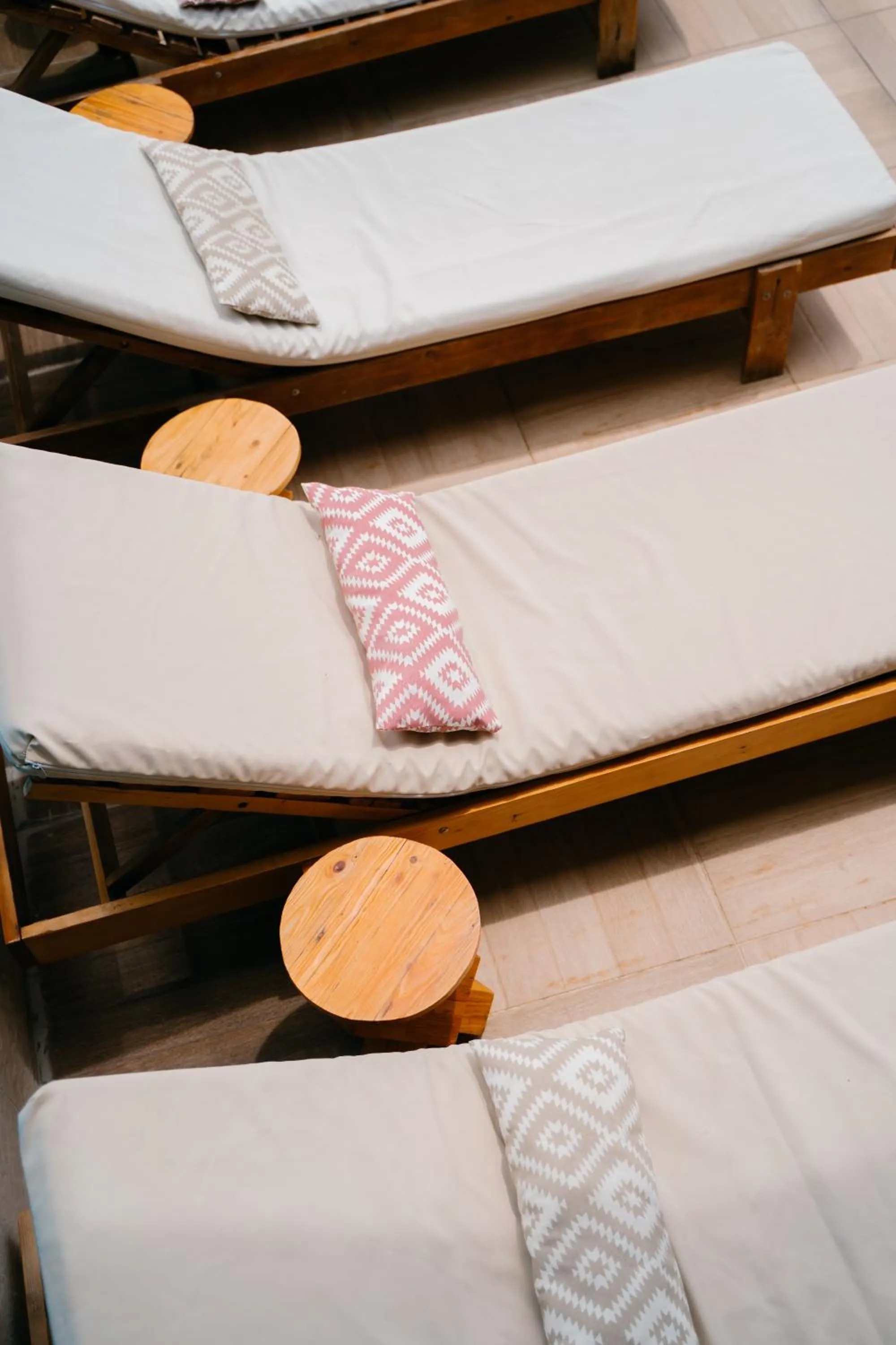 Swimming pool, Bed in Sota Metekhi Hotel Tbilisi