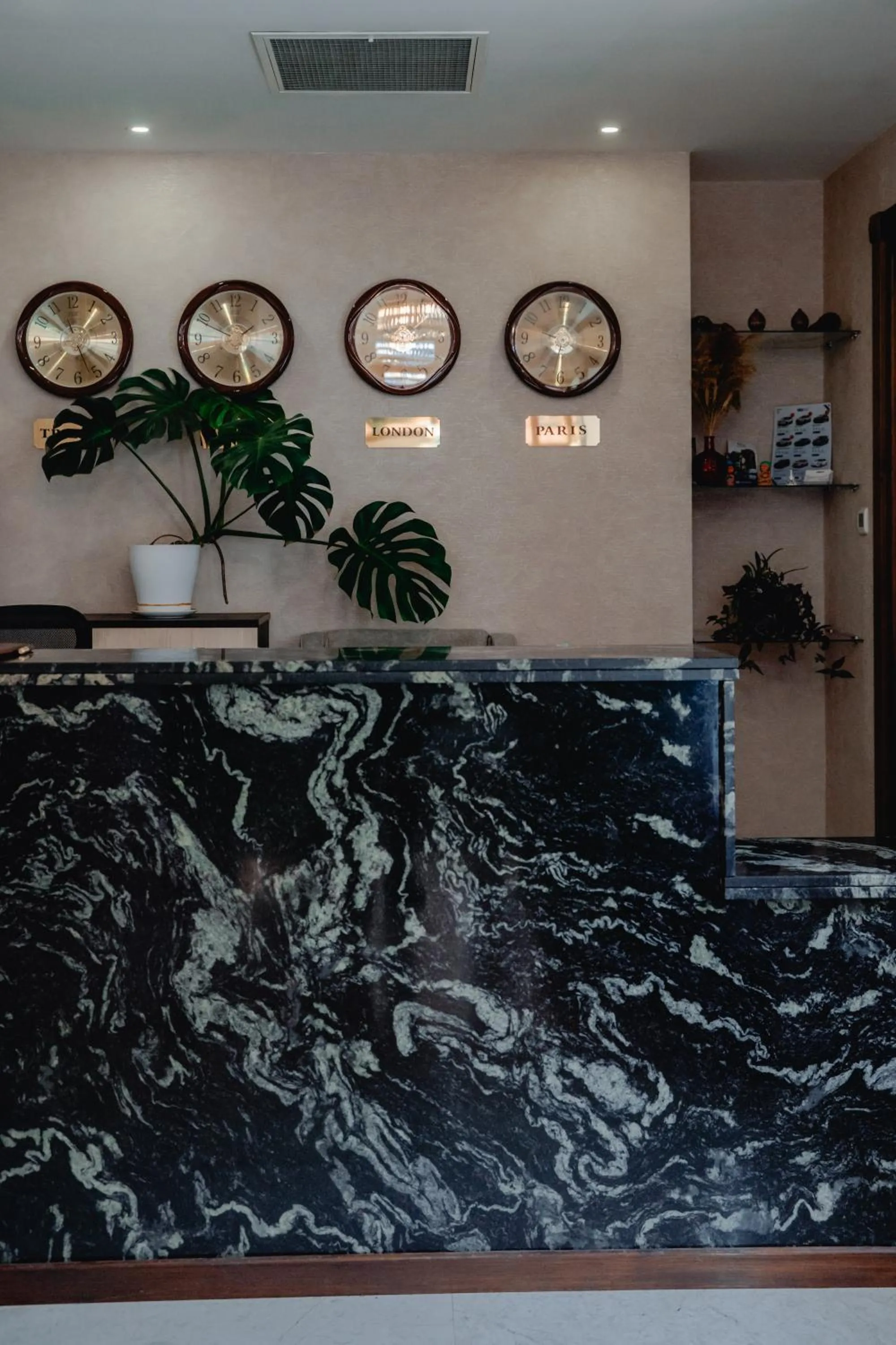 Lobby or reception in Sota Metekhi Hotel Tbilisi