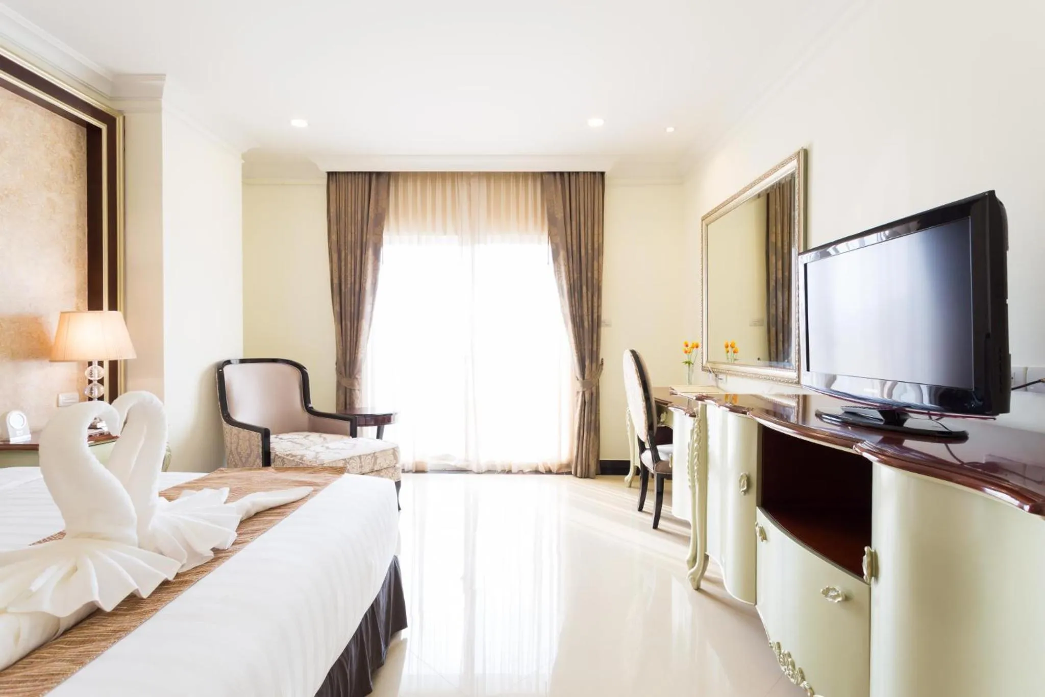 Bed in Crystal Ville