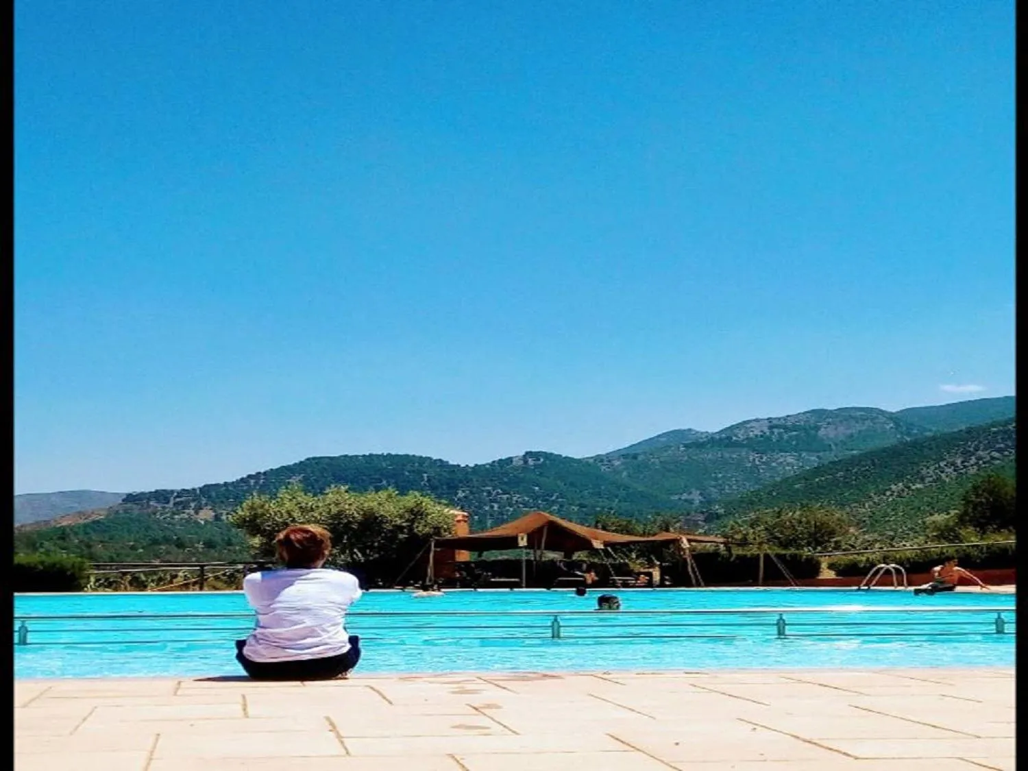 Swimming pool in Terres d'Amanar