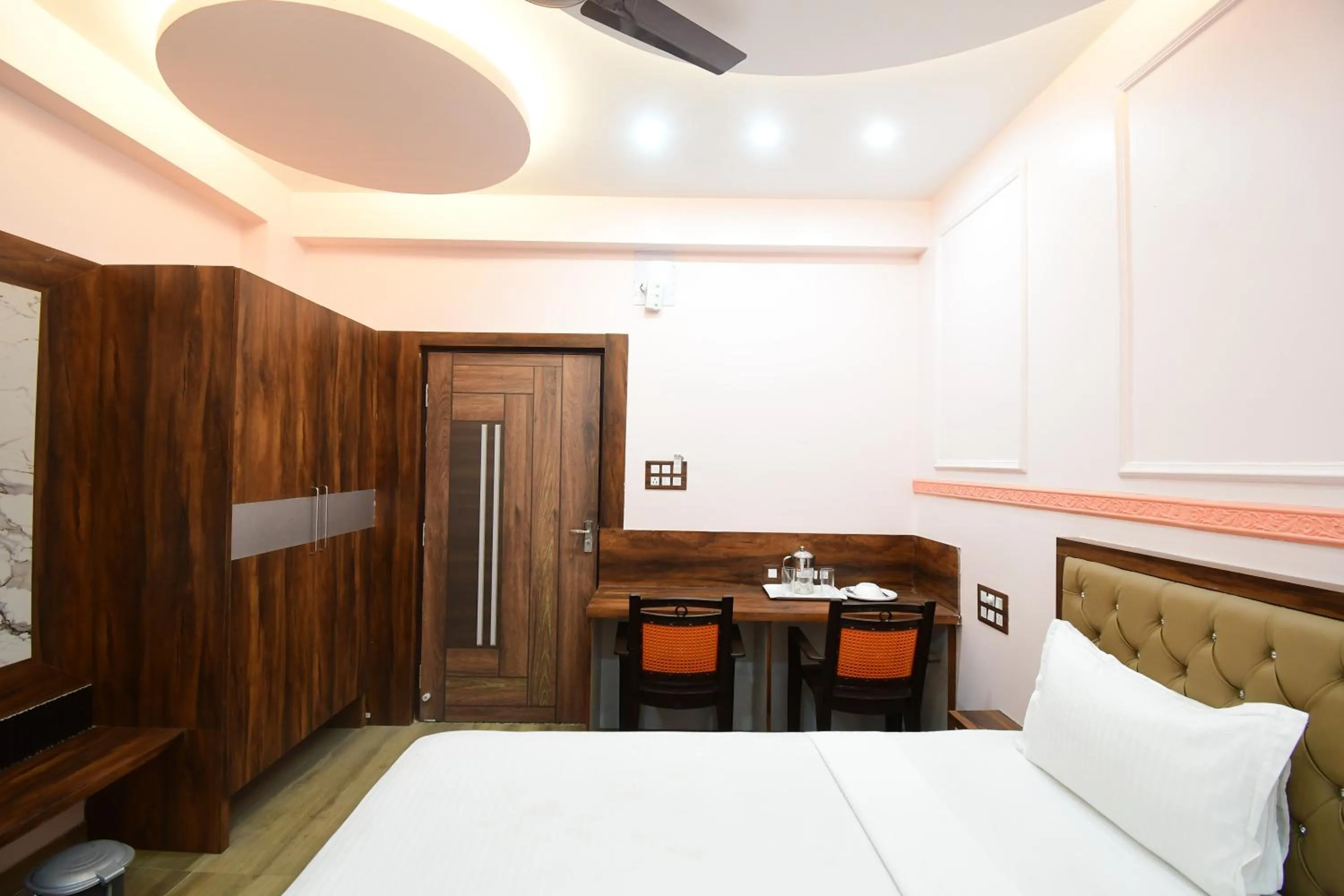 Bedroom, Bed in HOTEL SUSHREE INTERNATIONAL