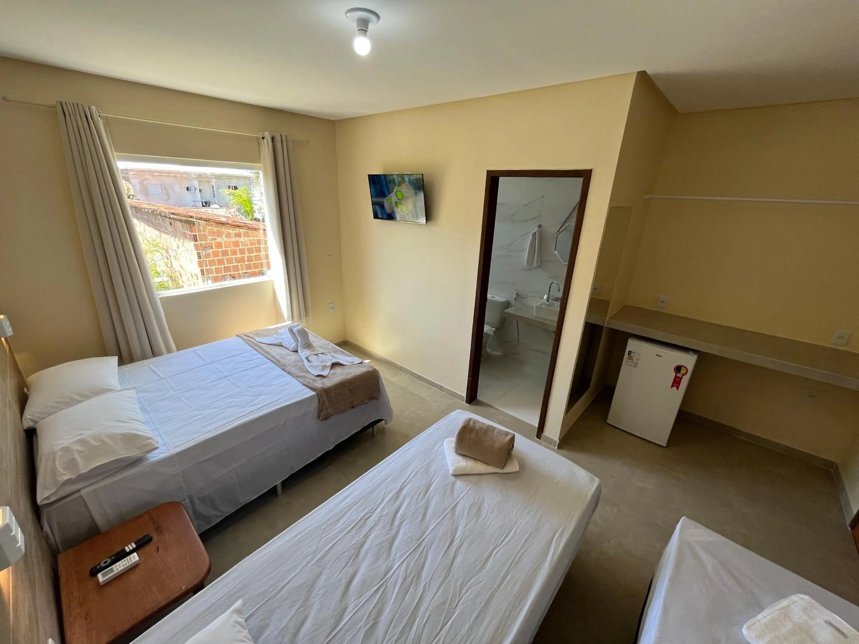 Photo of the whole room, Bed in Pousada Donna Maraka