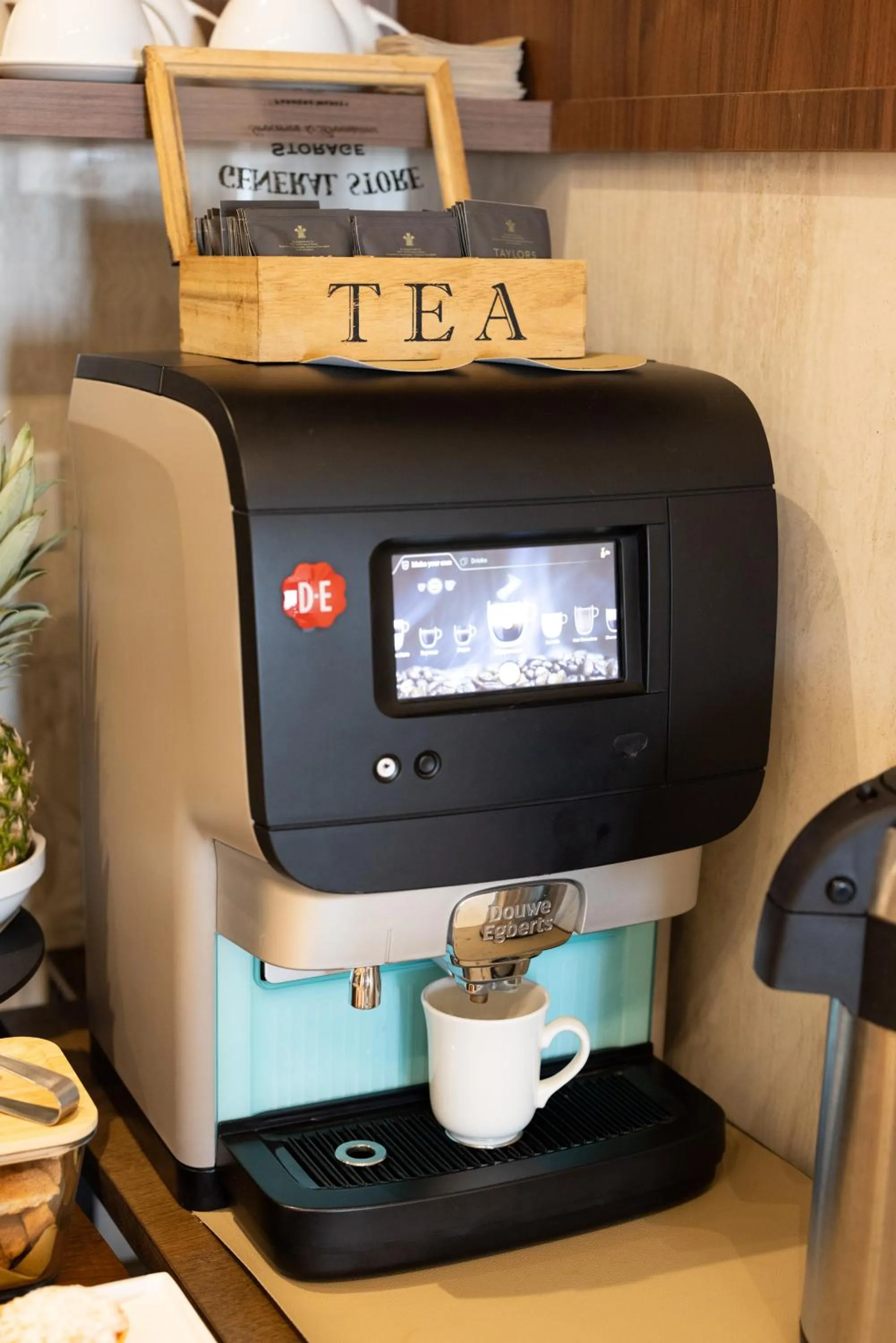 Breakfast in C'est La Vie Boutik Swieqi