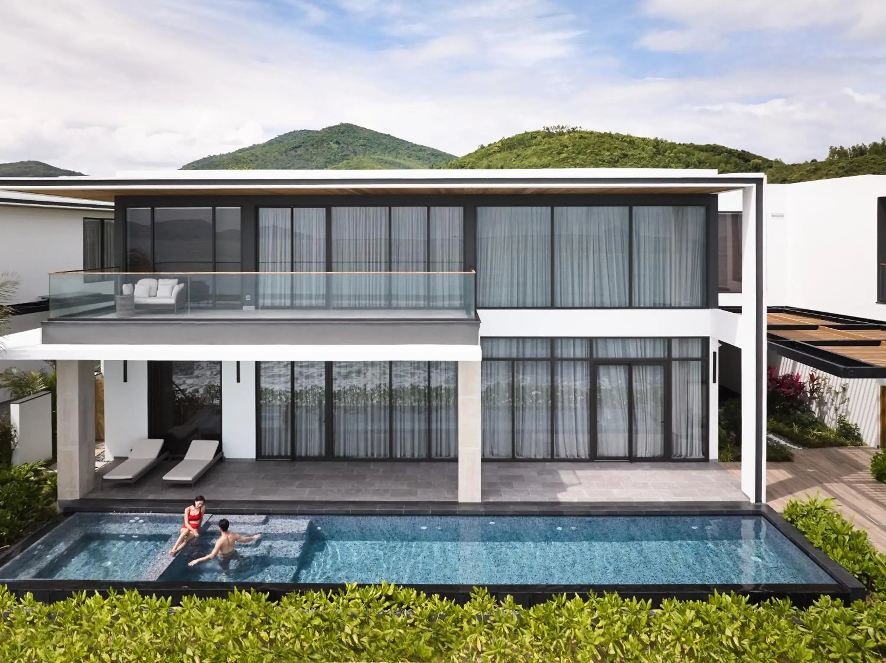 Villa Gran Ocean Four Bedroom with Pool in Gran Meliá Nha Trang Villa Gran Ocean Four Bedroom with Pool in Gran Meliá Nha Trang