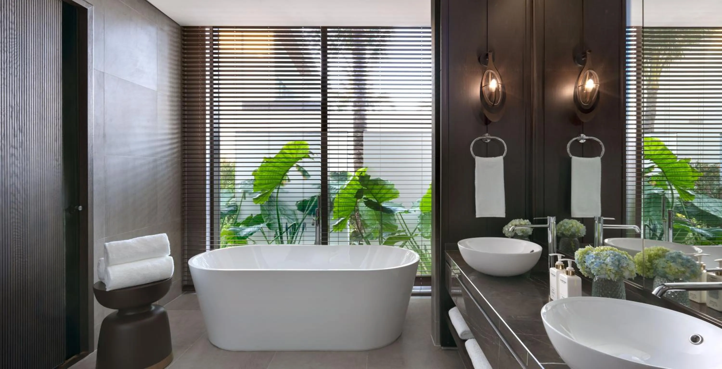 Bathroom in Gran Meliá Nha Trang