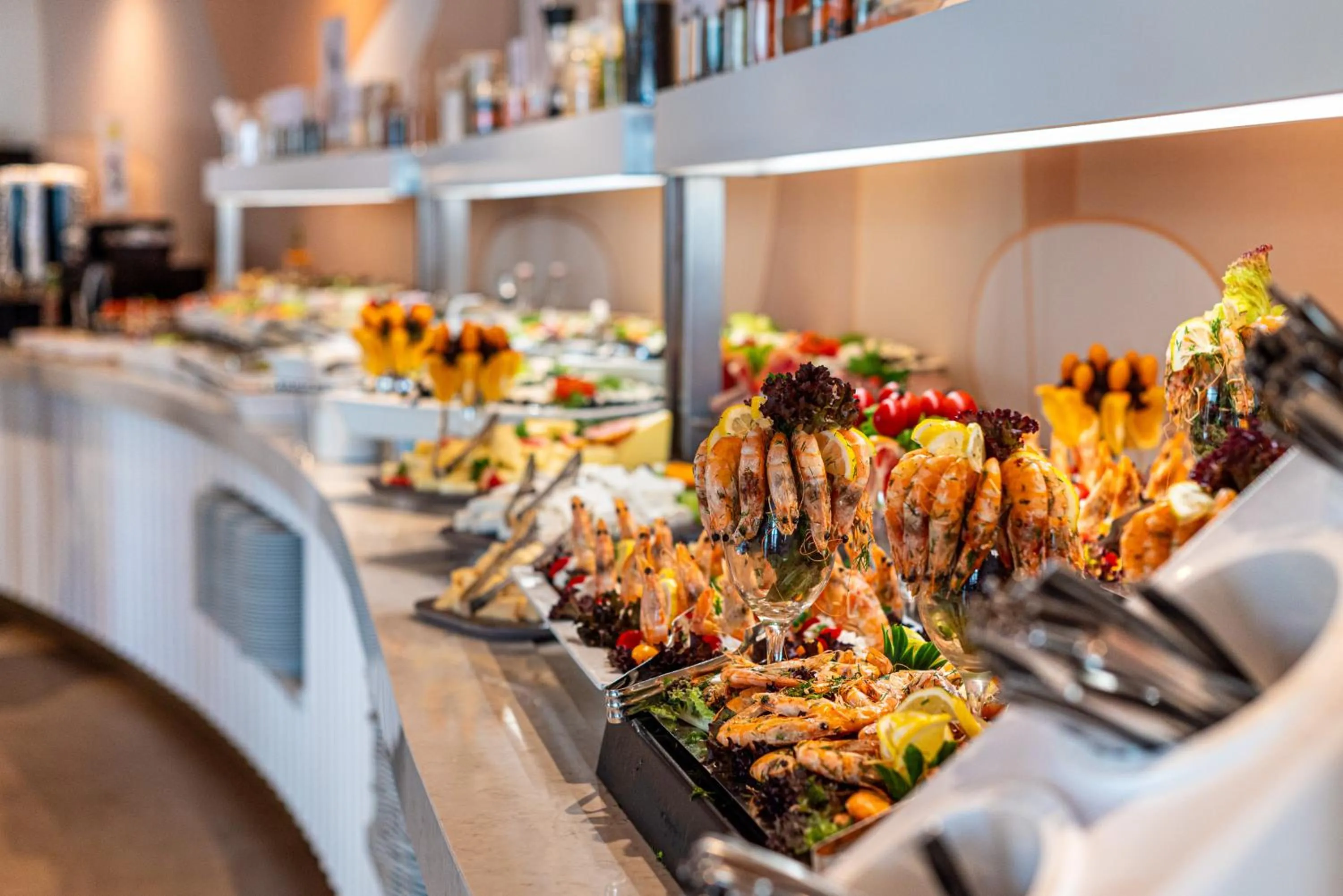 Restaurant/places to eat in Hotel Zenith