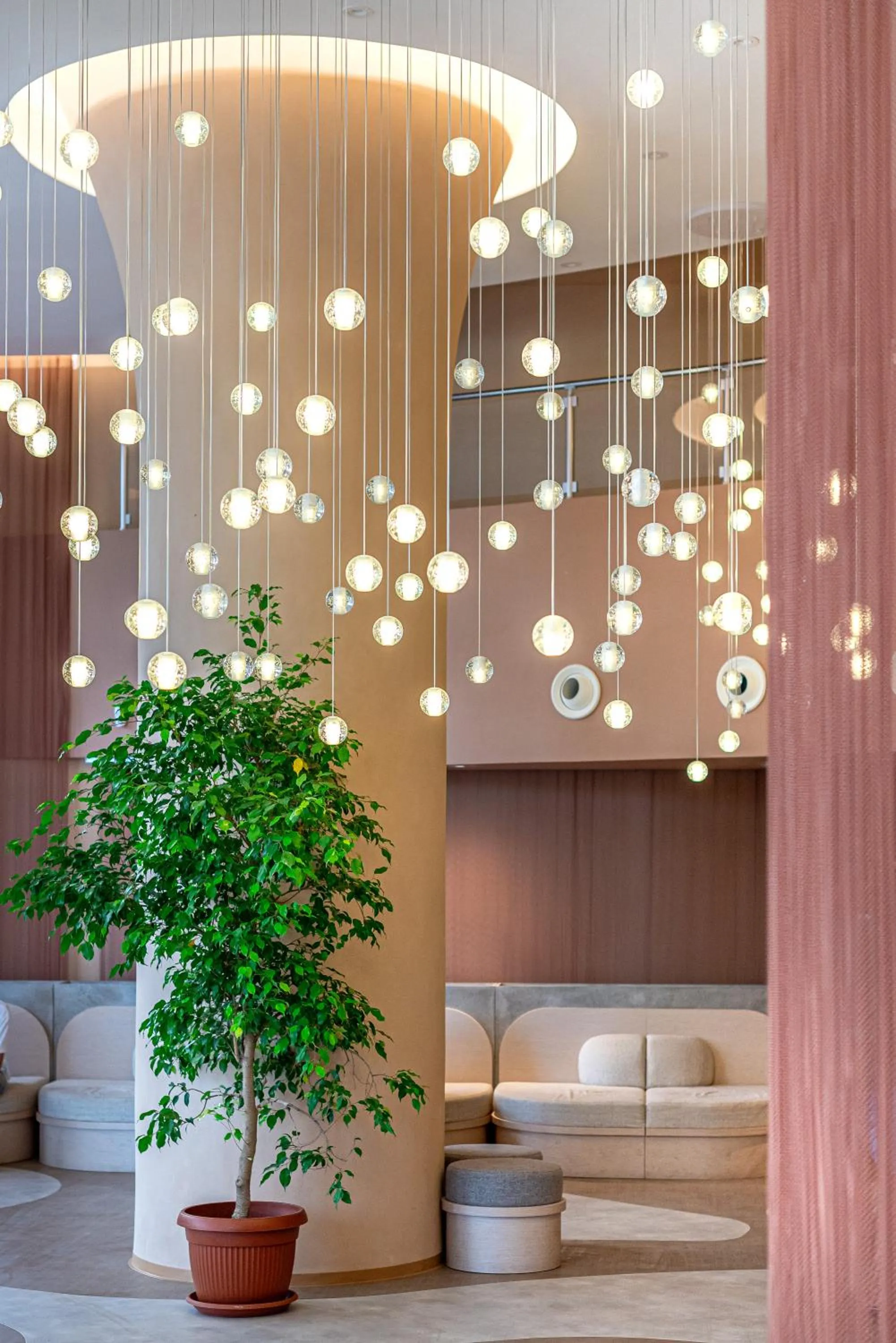 Property building in Hotel Zenith