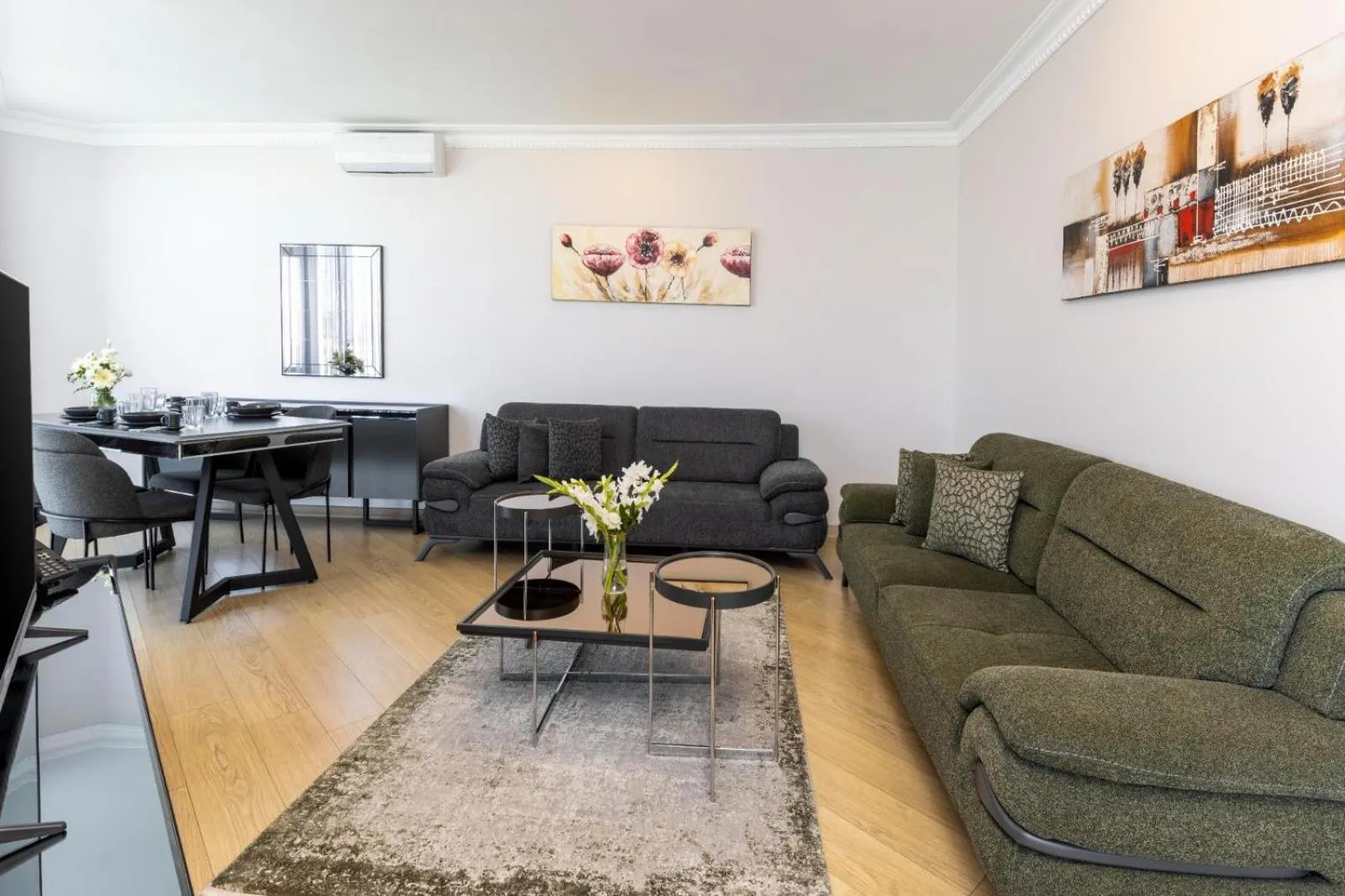 Seating area in Mayar Residence Hotel