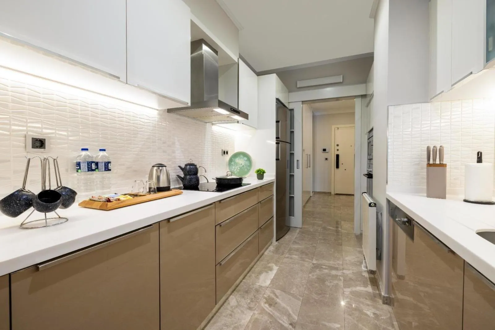 kitchen in Mayar Residence Hotel