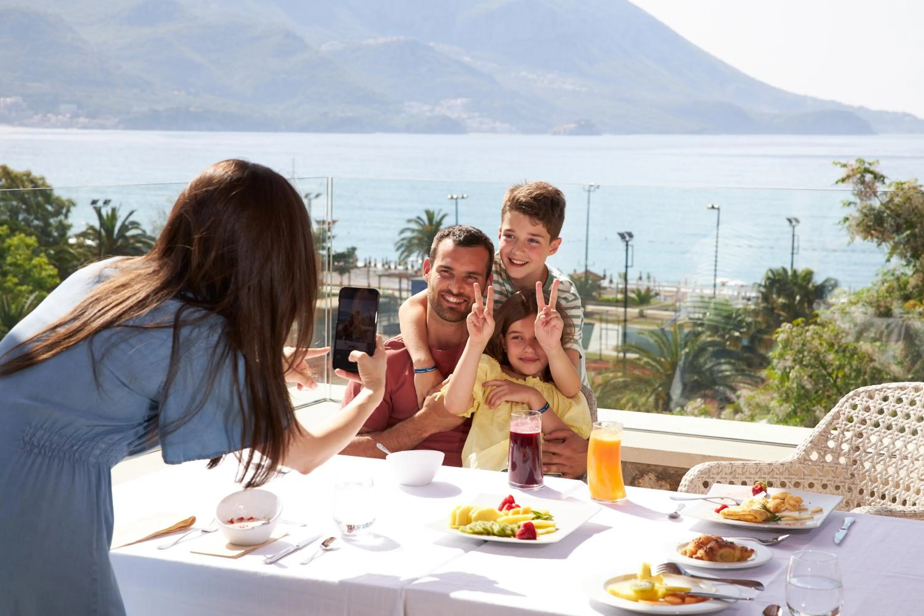 Restaurant/places to eat in Iberostar Waves Bellevue All Inclusive