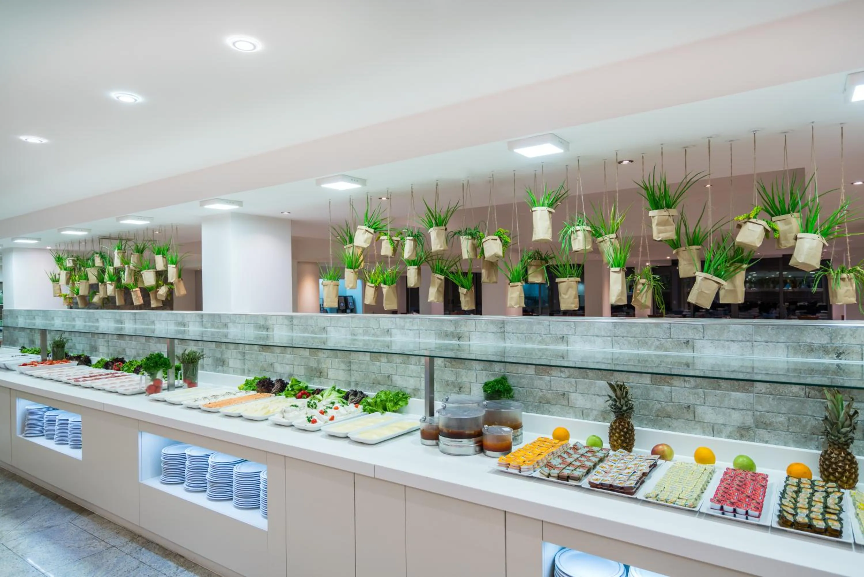 Restaurant/places to eat in Iberostar Waves Bellevue All Inclusive