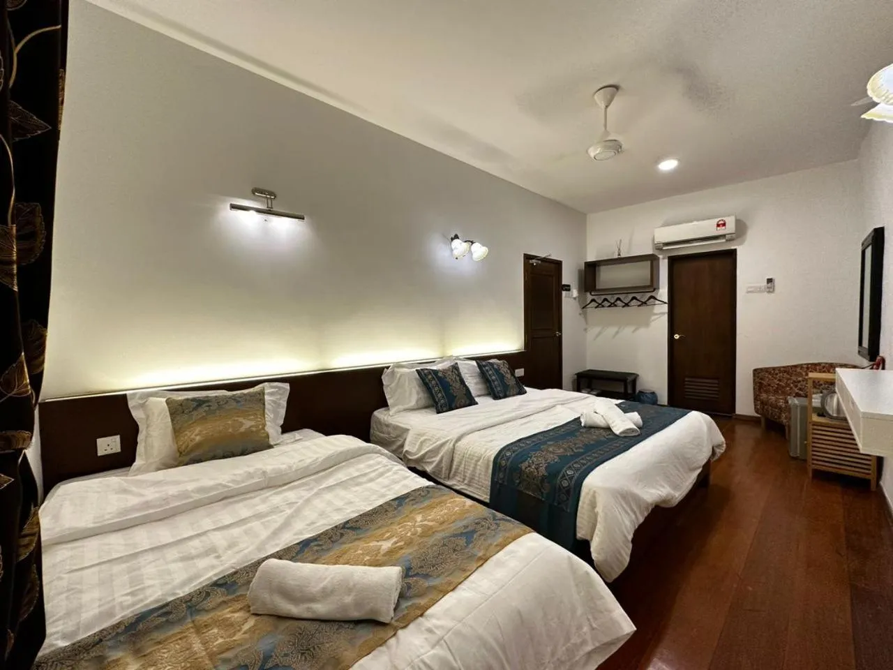 Photo of the whole room in 19th Century Boutique Hotel