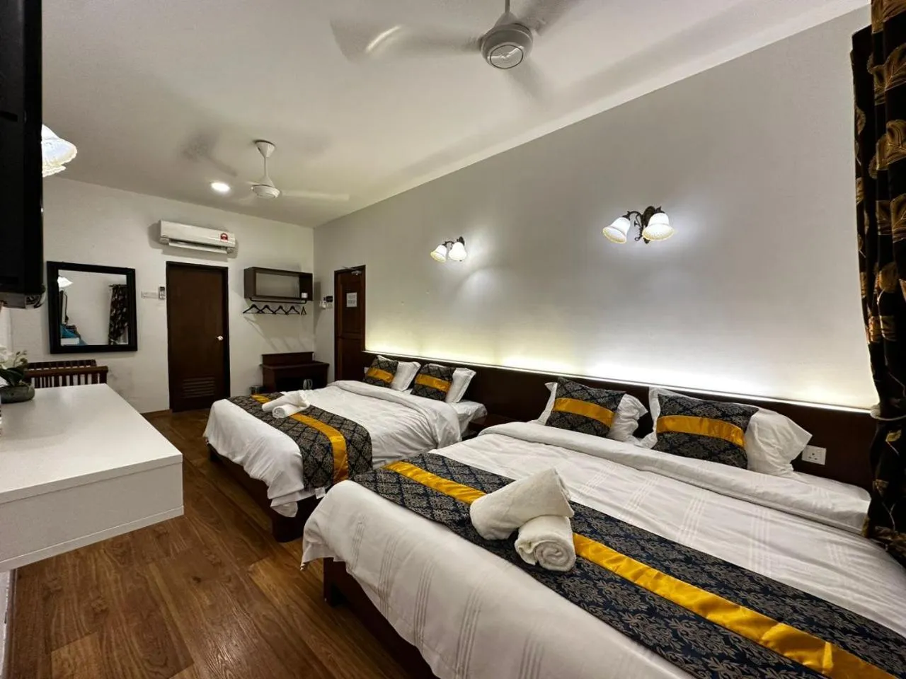 Photo of the whole room in 19th Century Boutique Hotel