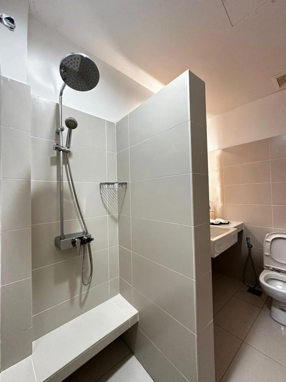 Shower in 19th Century Boutique Hotel