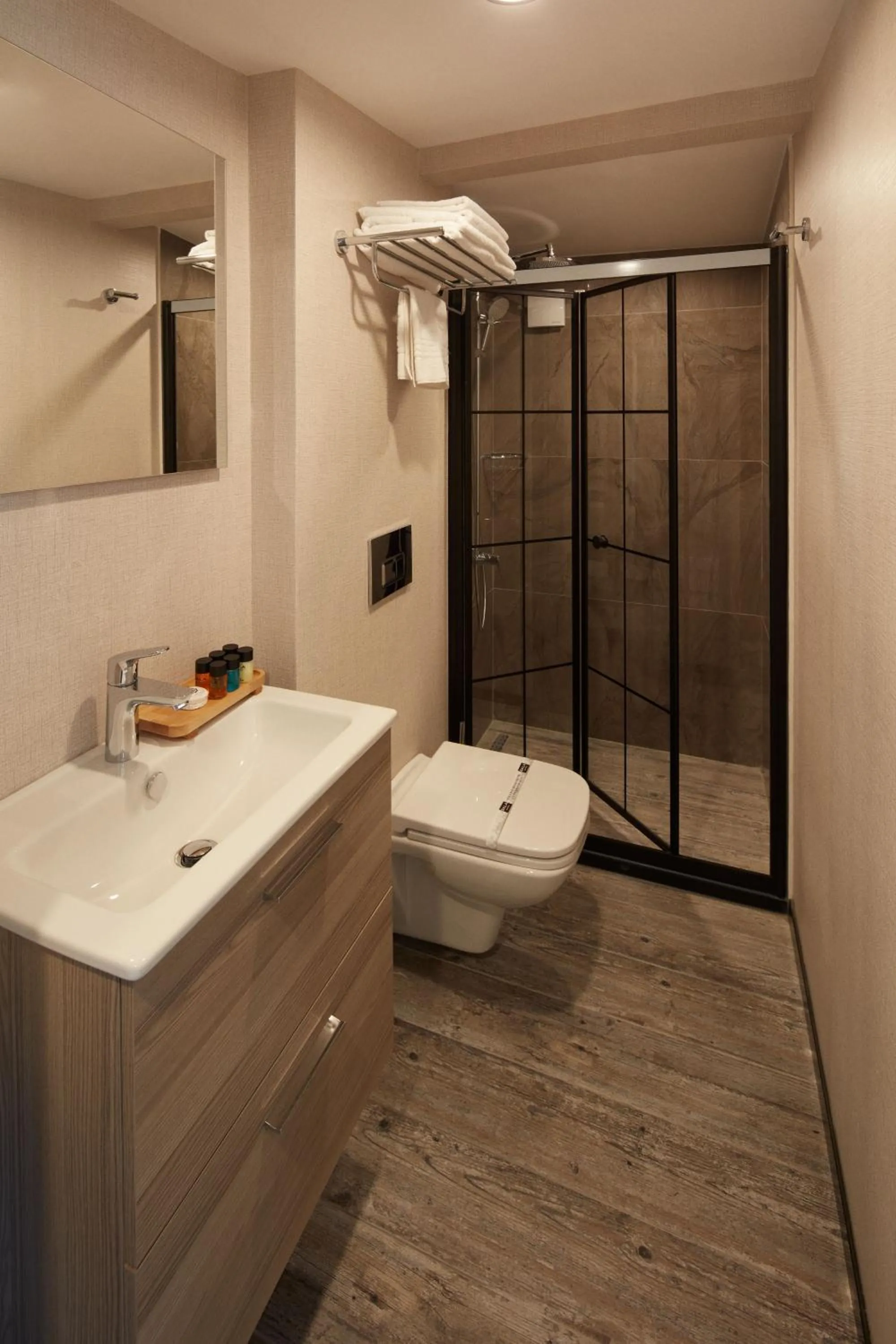 Bathroom in CASA GALATA 35