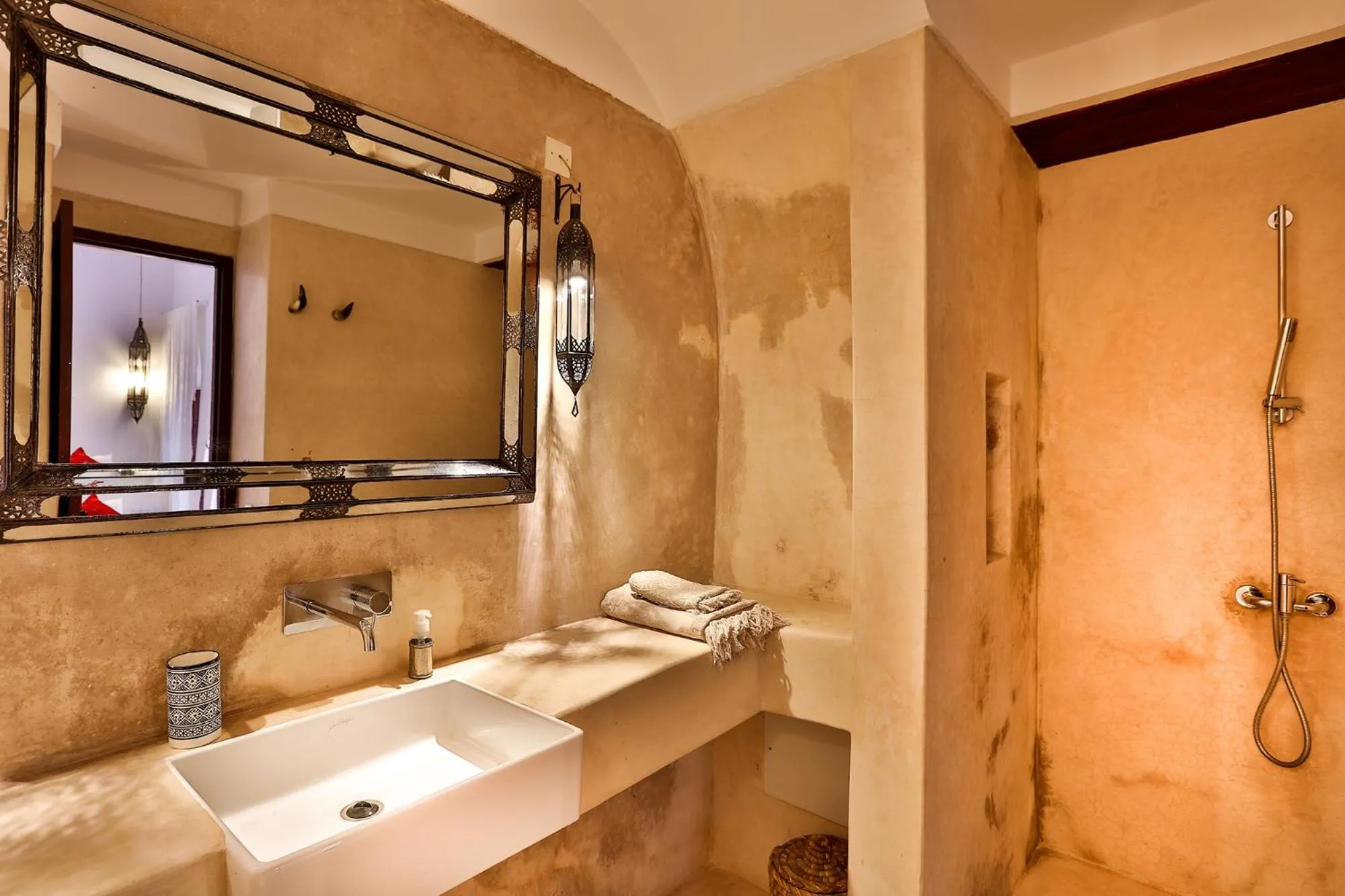 Bathroom in Hotel & Spa Dar Bensouda