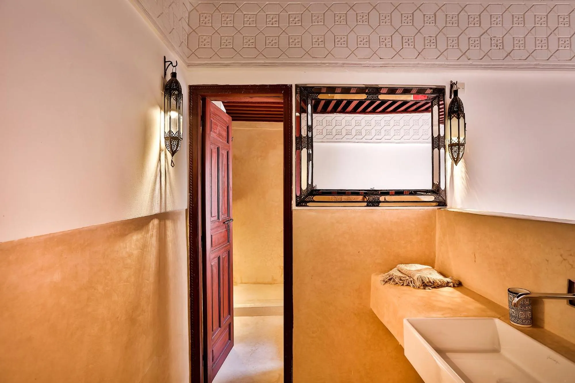 Bathroom in Hotel & Spa Dar Bensouda