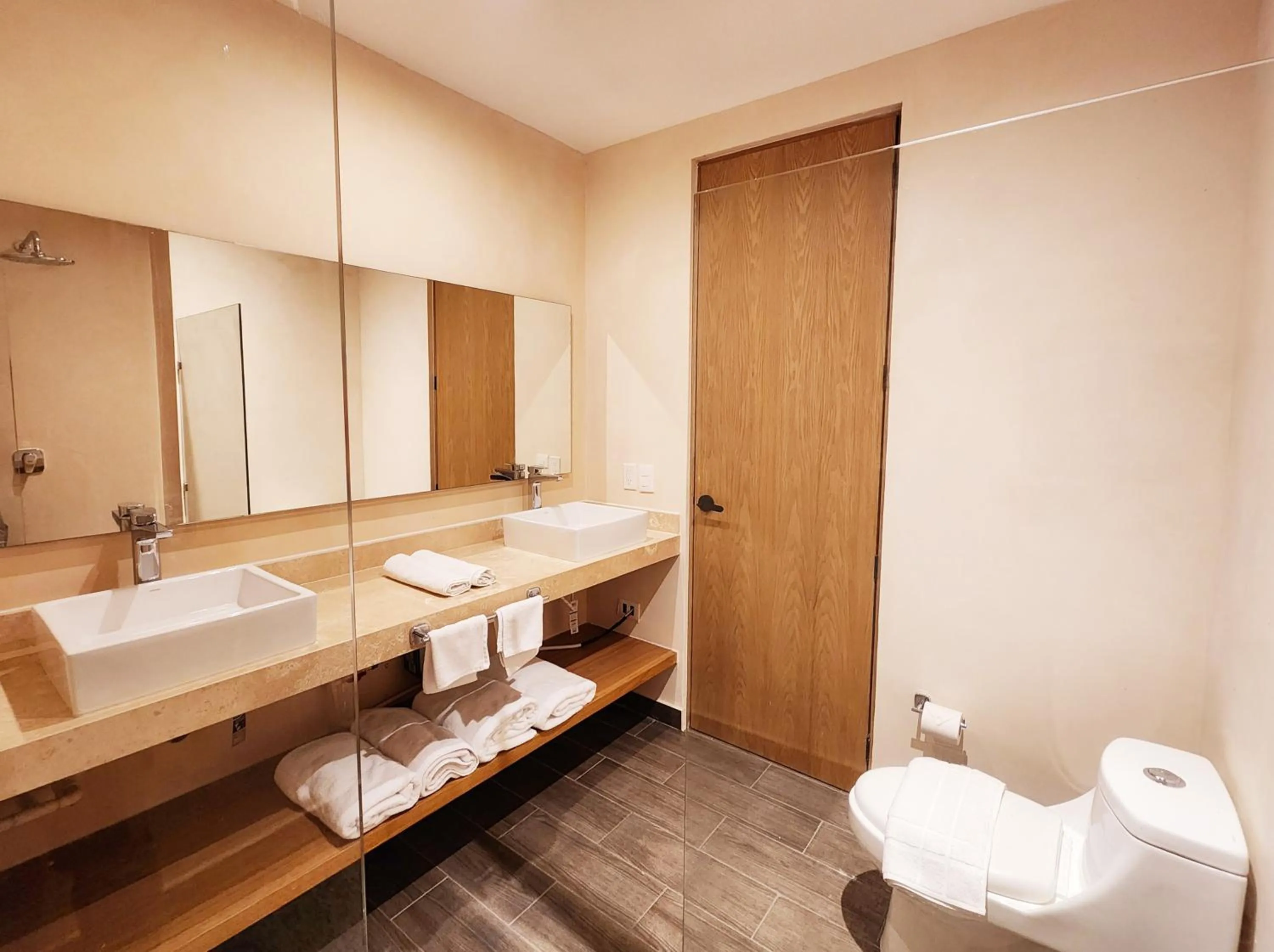 Sofía Boutique Condos by Bunik