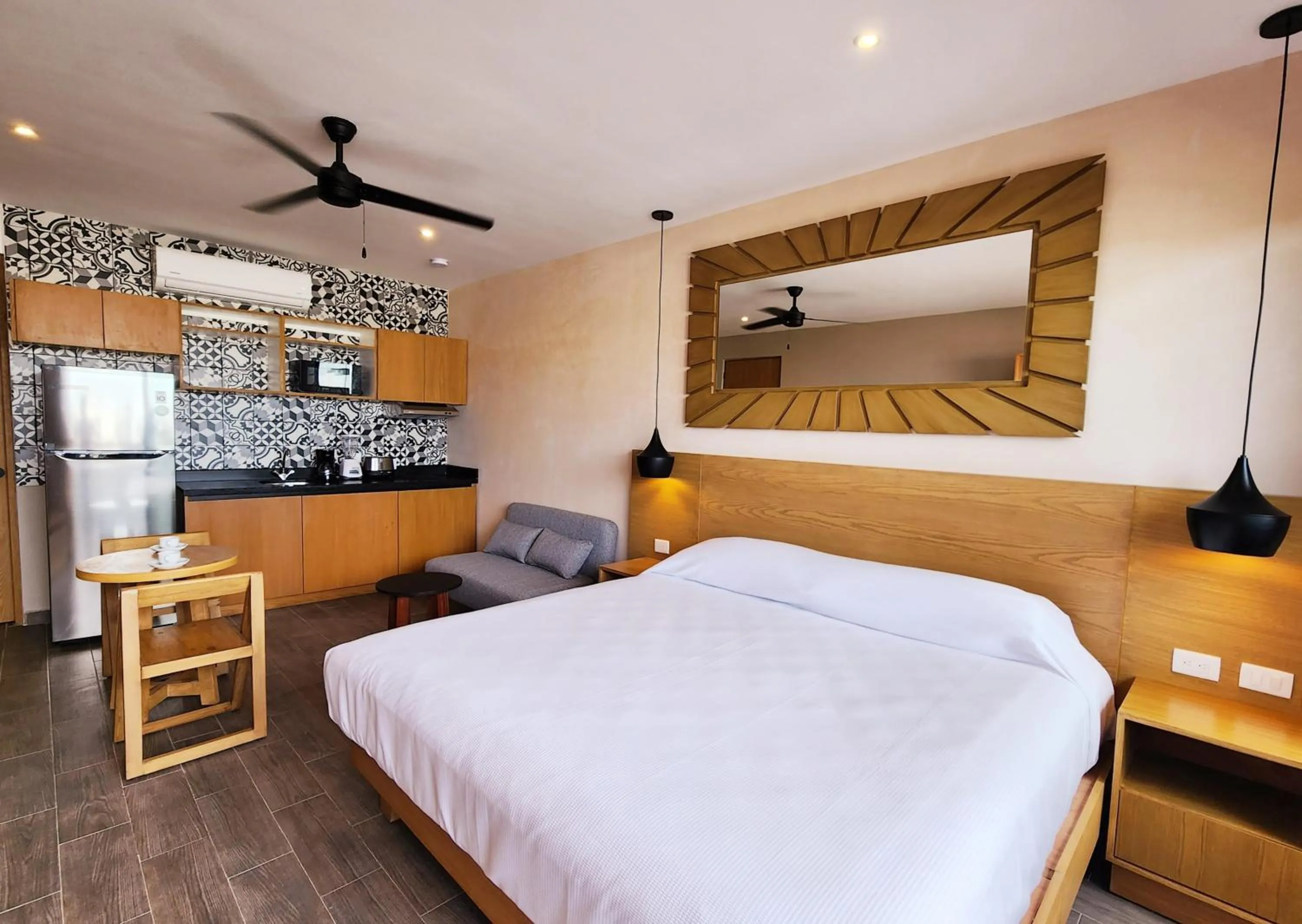 Bed in Sofía Boutique Condos by Bunik