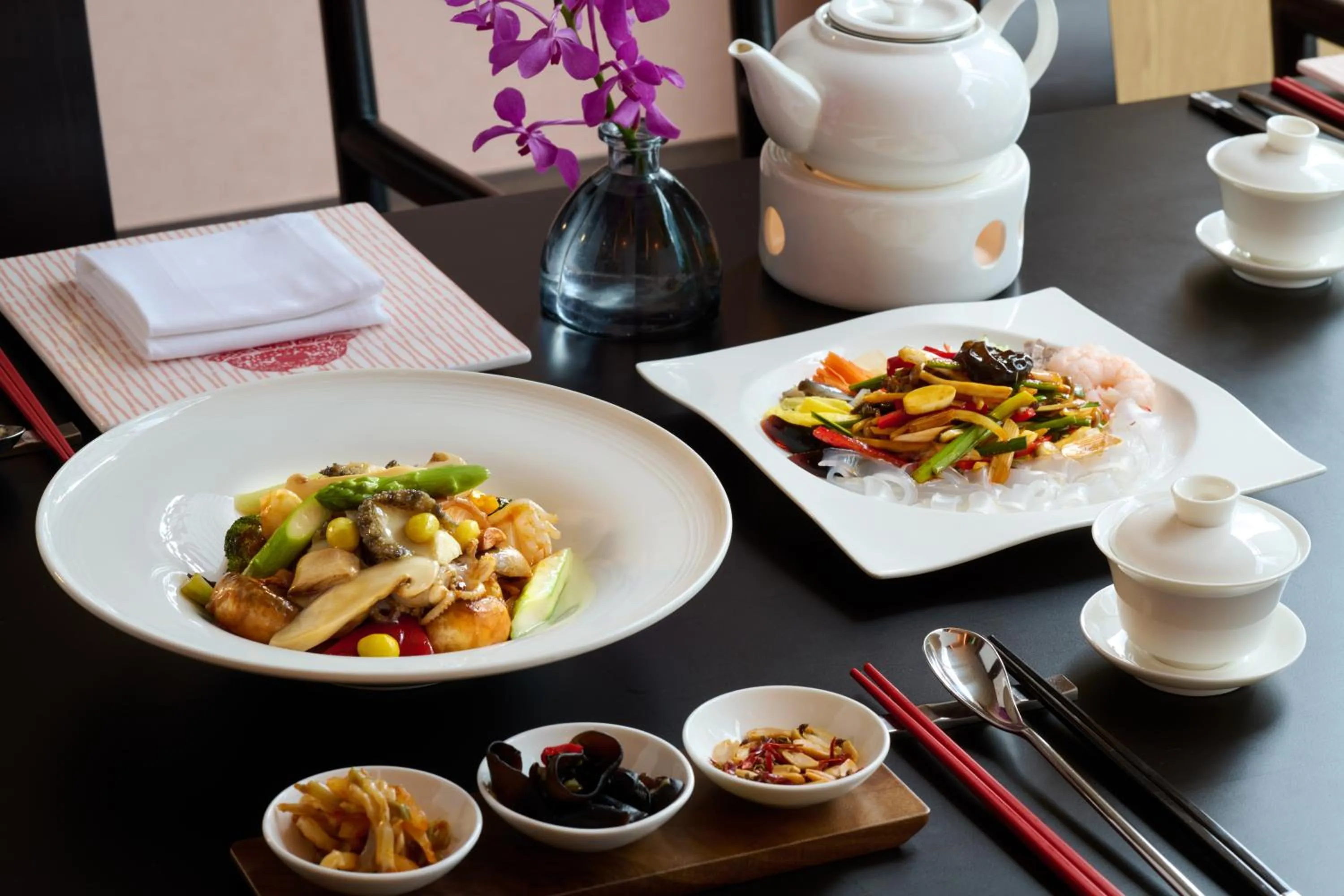 Restaurant/places to eat in Grand Mercure Imperial Palace Seoul Gangnam