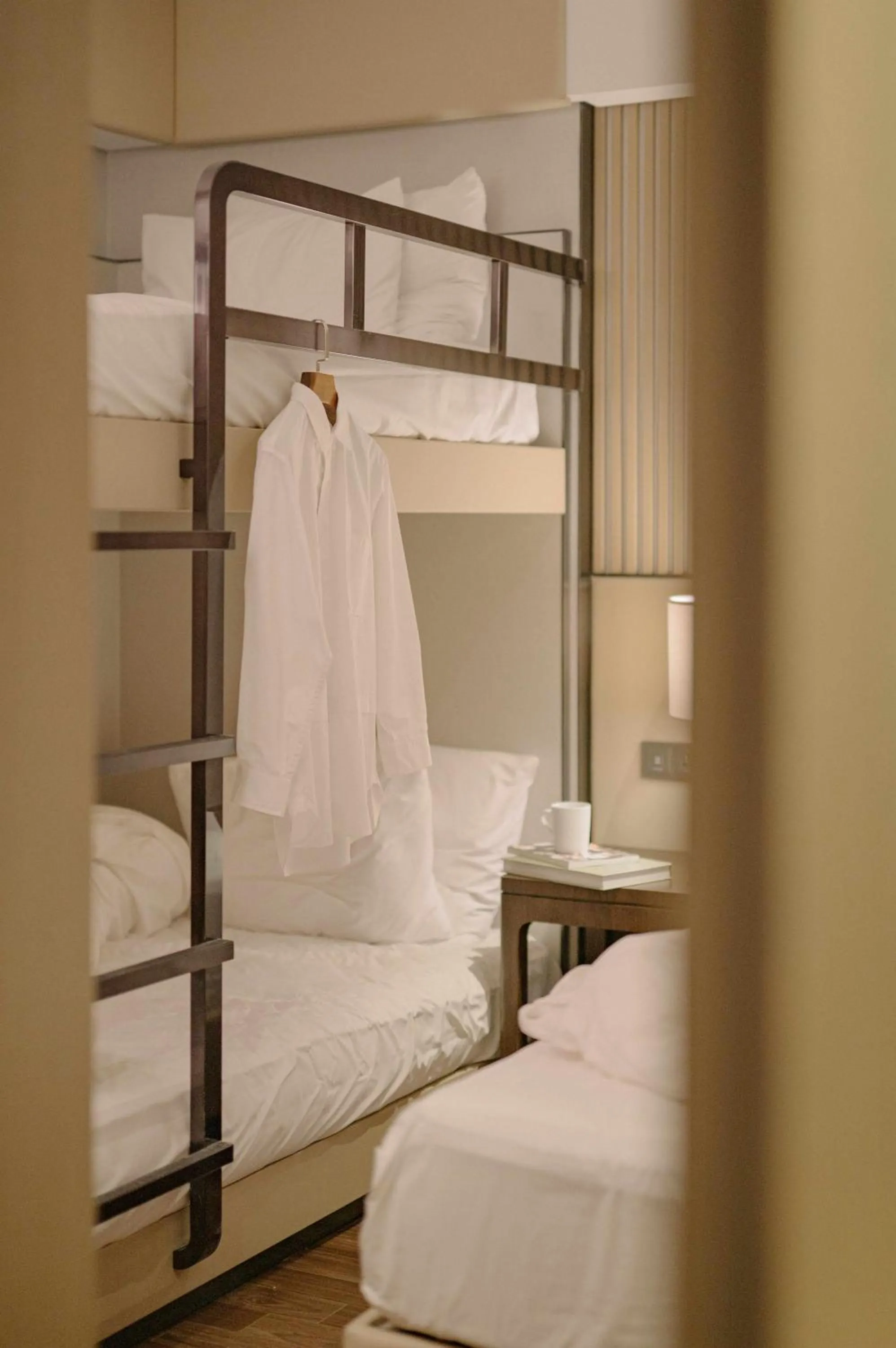 bunk bed, Bed in Lotte Hotel World