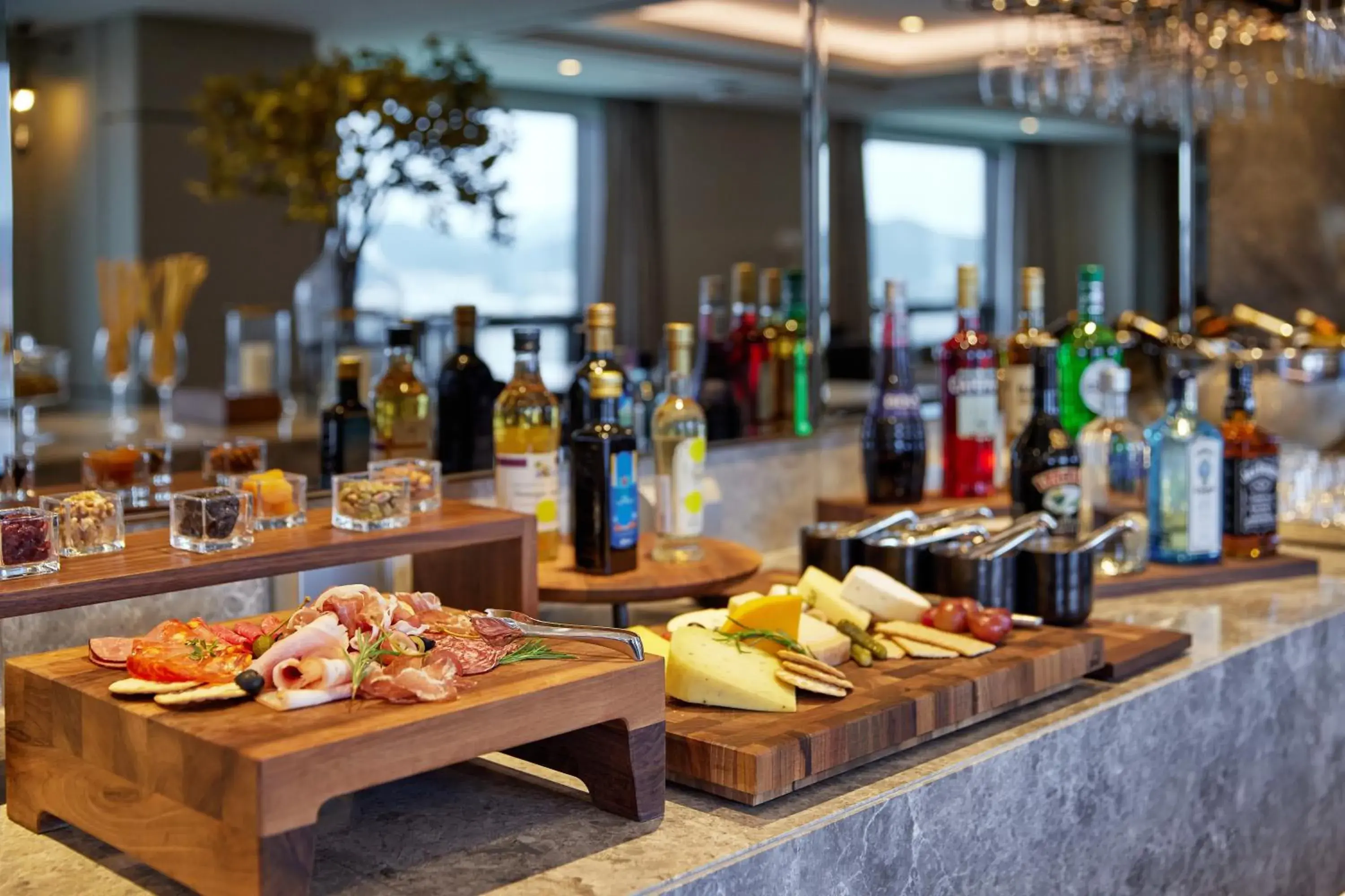 Club Twin Room with Breakfast at Club Lounge in Lotte Hotel World Club Twin Room with Breakfast at Club Lounge in Lotte Hotel World