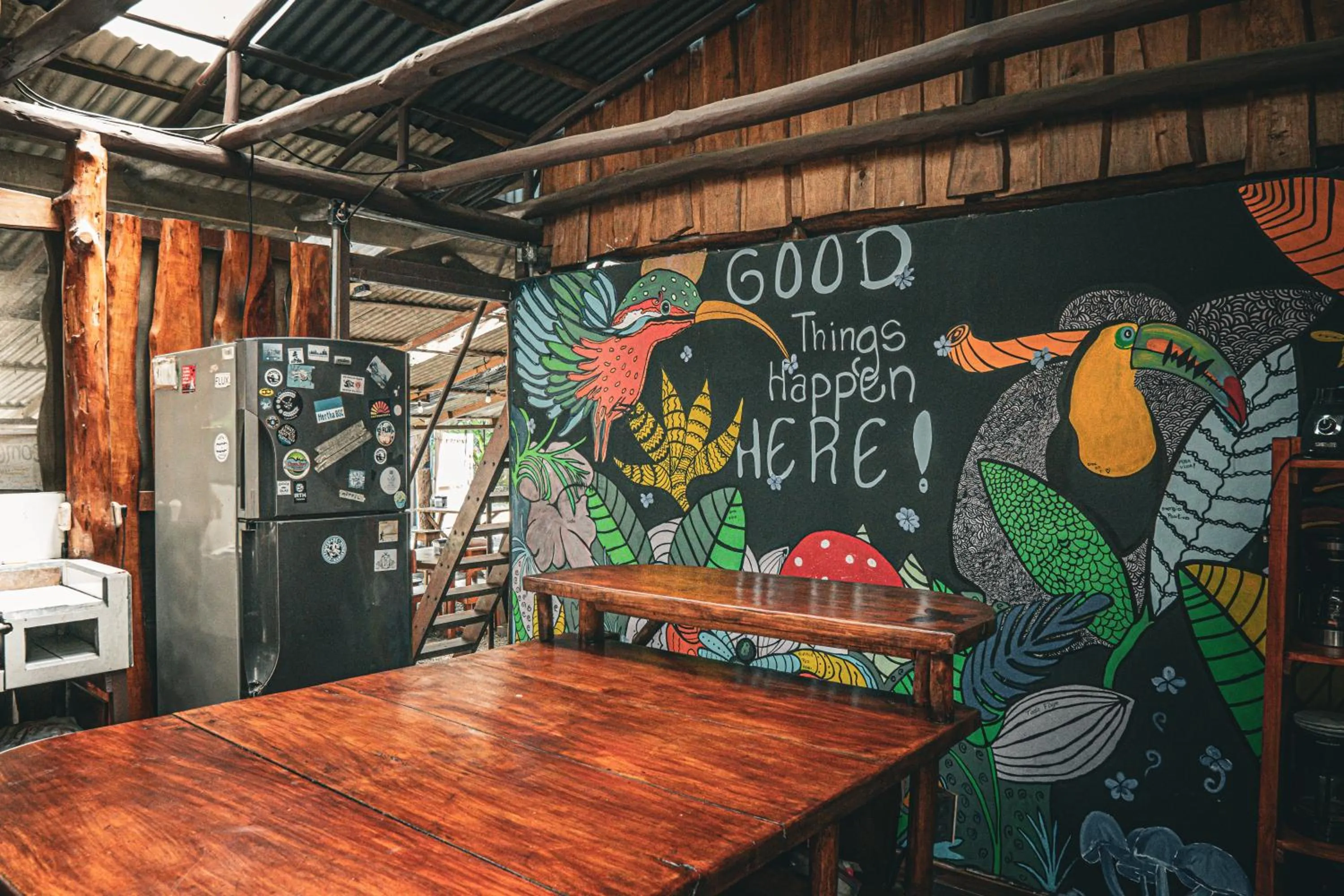 Restaurant/places to eat in Flutterby House Hostel